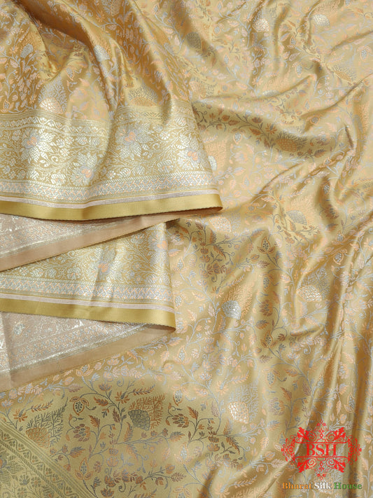 Beige Dohri Resham Zari Booti Tanchoi Silk Saree