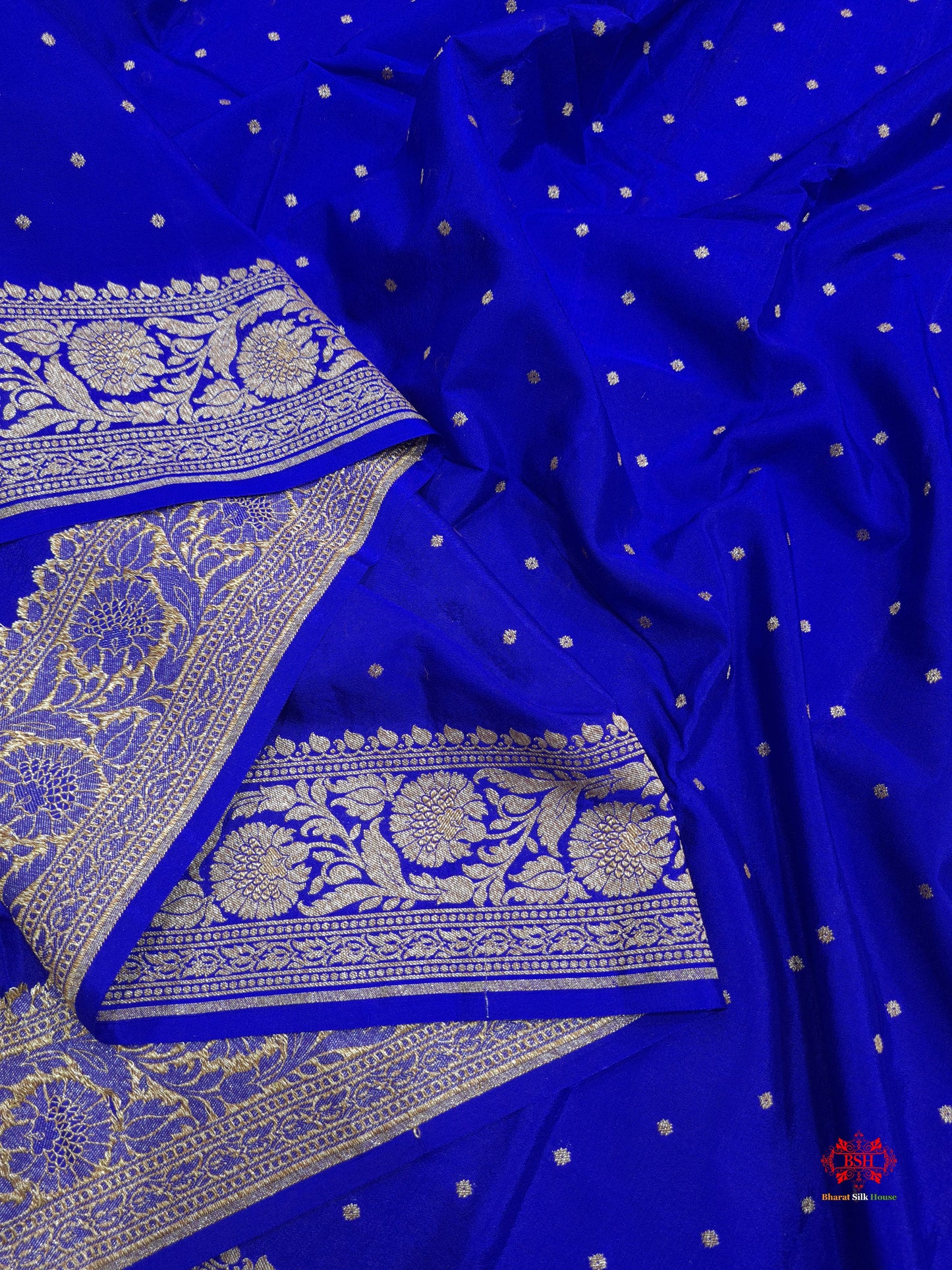 Pure Silk Crape Khaddi Georgette Saree With Antique Zari In Shades Of Blue