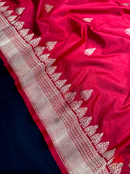 Pure Banarasi Handloom Katan Silk Antique Zari Saree In Shades Of Red