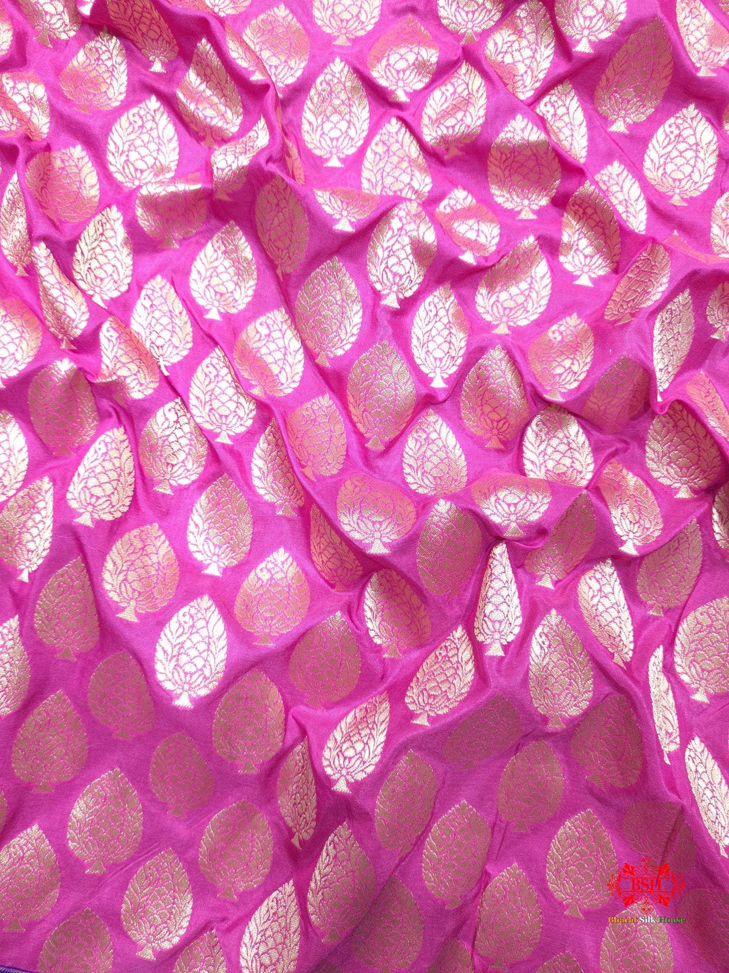 Handloom Banarasi Pure Katan Silk Floral Booti In Shades Of Pink