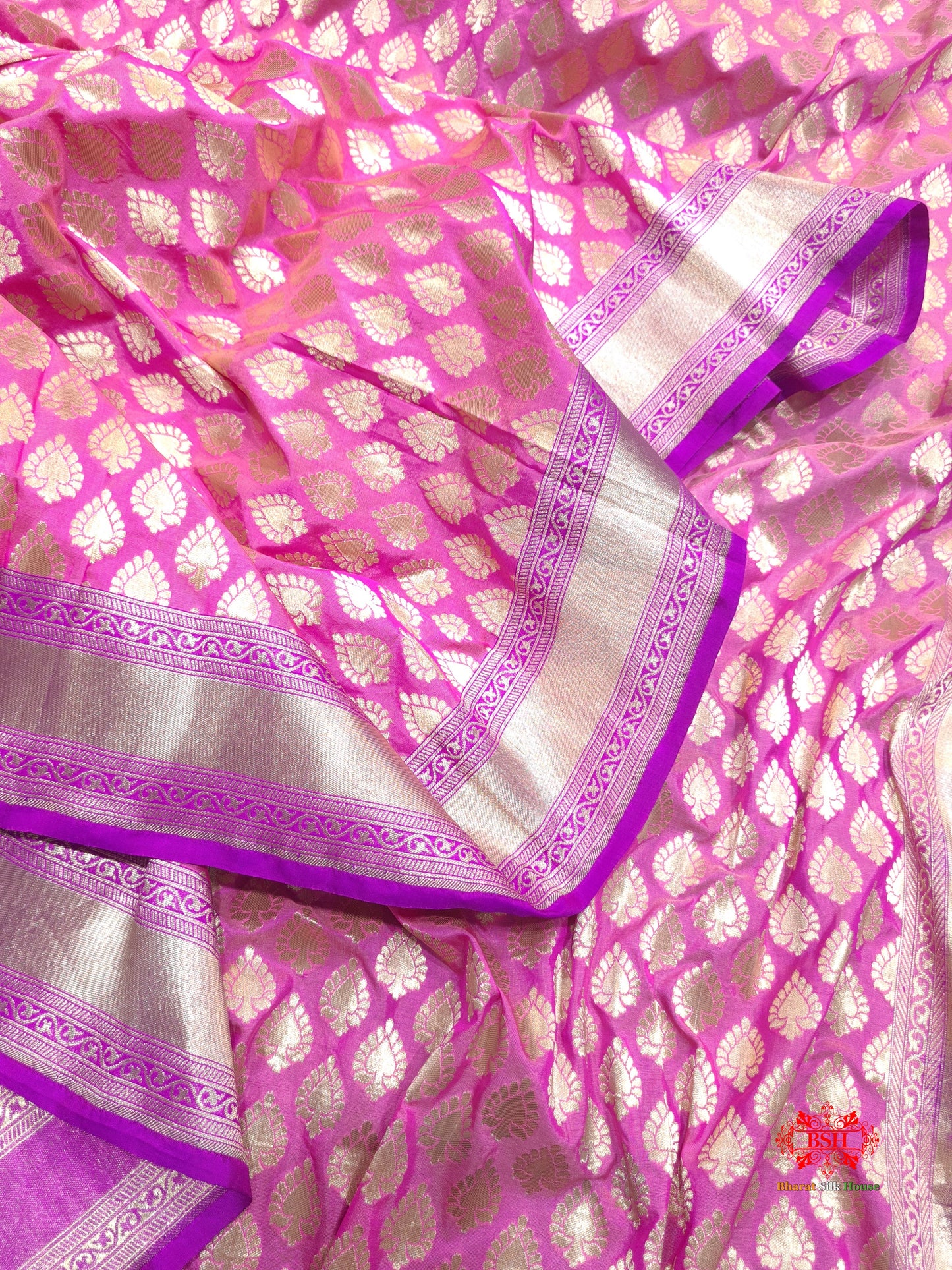 Handloom Banarasi Pure Katan Silk Floral Booti In Shades Of Pink