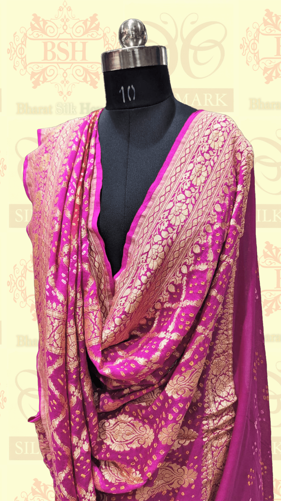 Pure Georgette Handloom Banarasi Bandhej Saaree In Dual Shades Of Red/Pink Bandhej Bharat Silk House