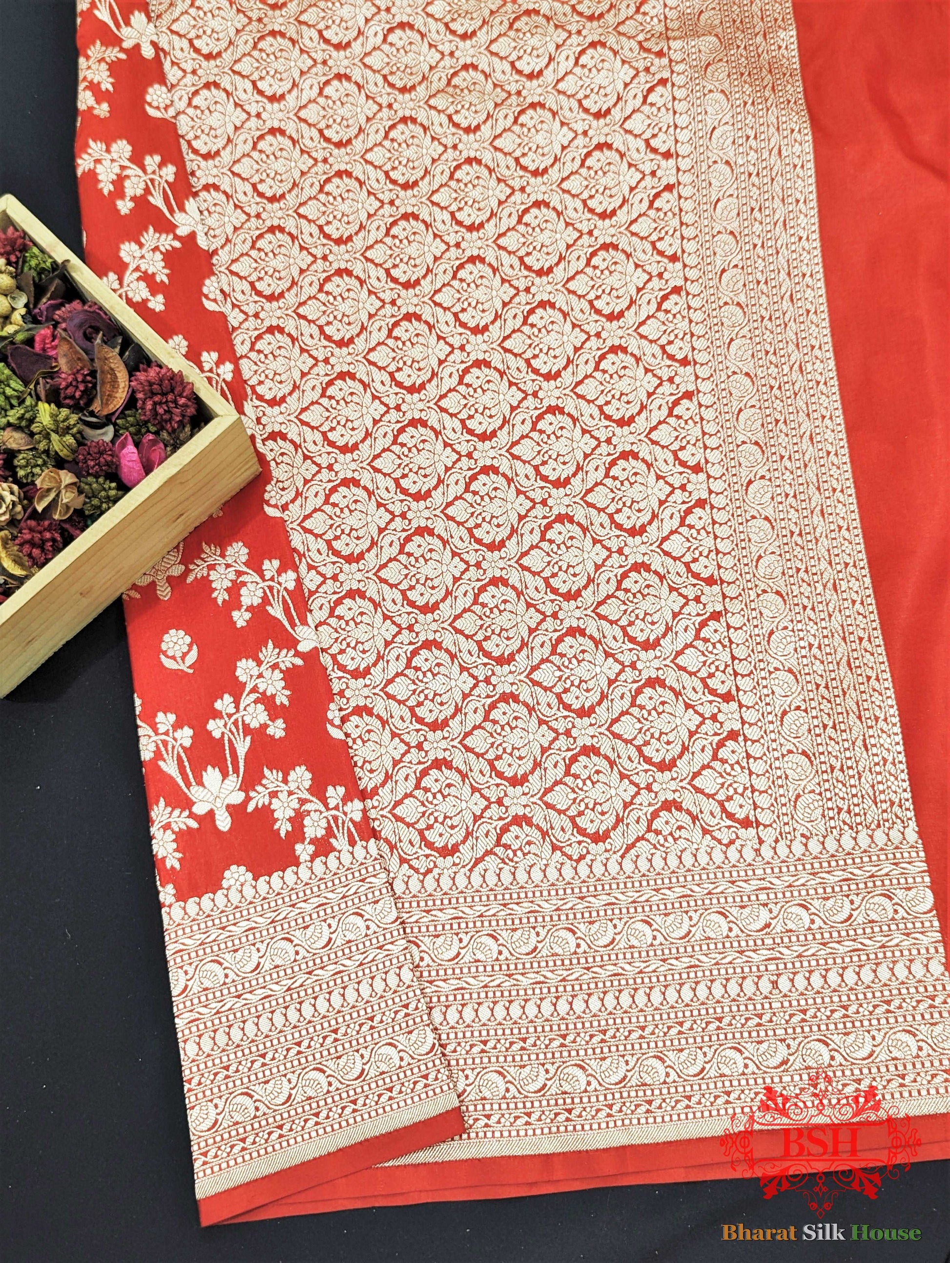 Banarasi Pure Katan Silk Opara Floral Jaal In Shades Of Red Pure Kataan Silk Bharat Silk House