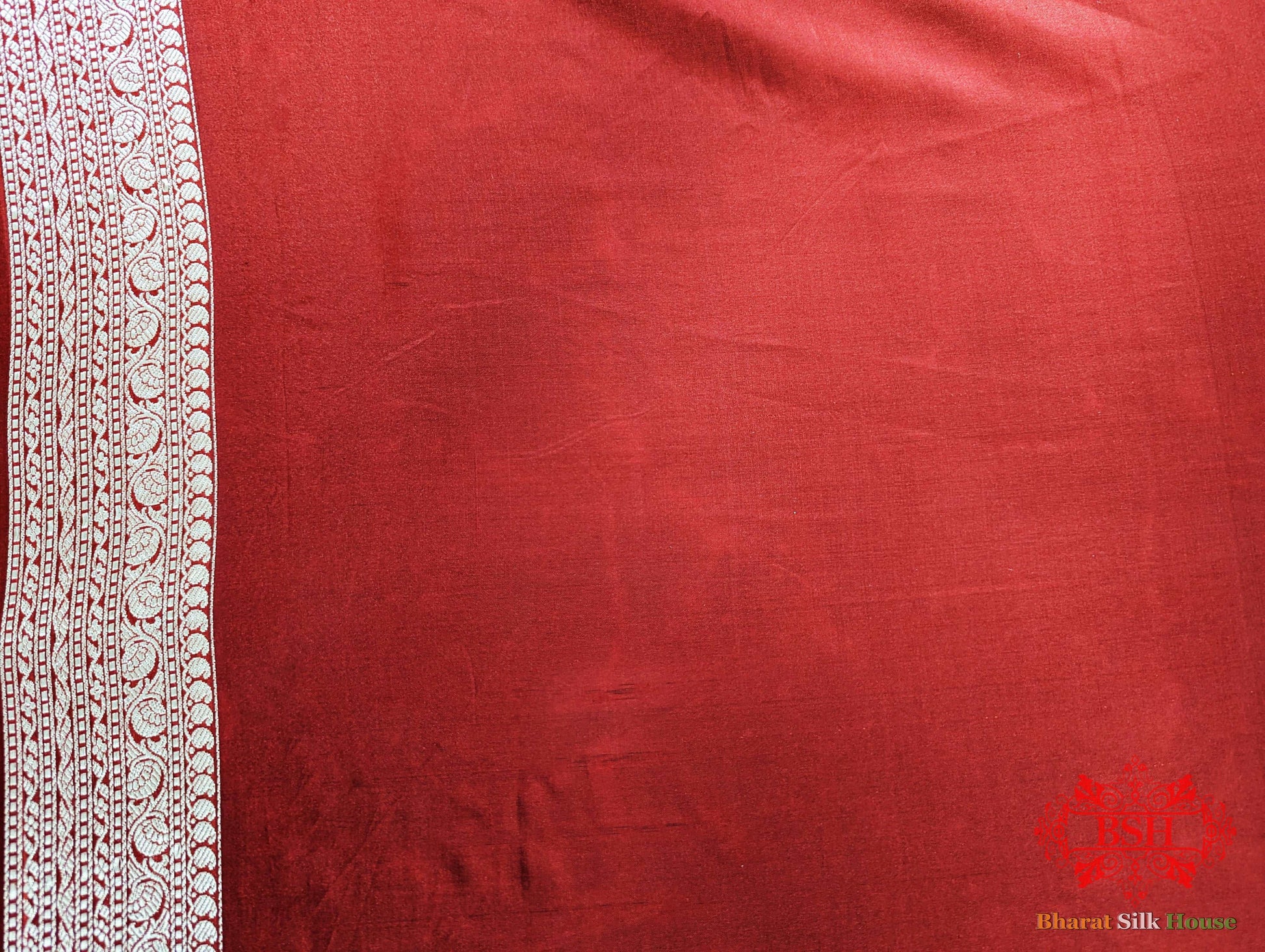 Banarasi Pure Katan Silk Opara Floral Jaal In Shades Of Red Pure Kataan Silk Bharat Silk House