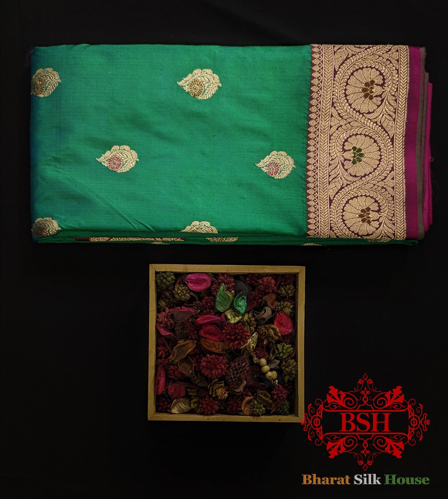 Pure Banarasi  Handloom Katan Meenakari Antique Zari Saree In Shades Of Cross Color Pure Kataan Silk Bharat Silk House