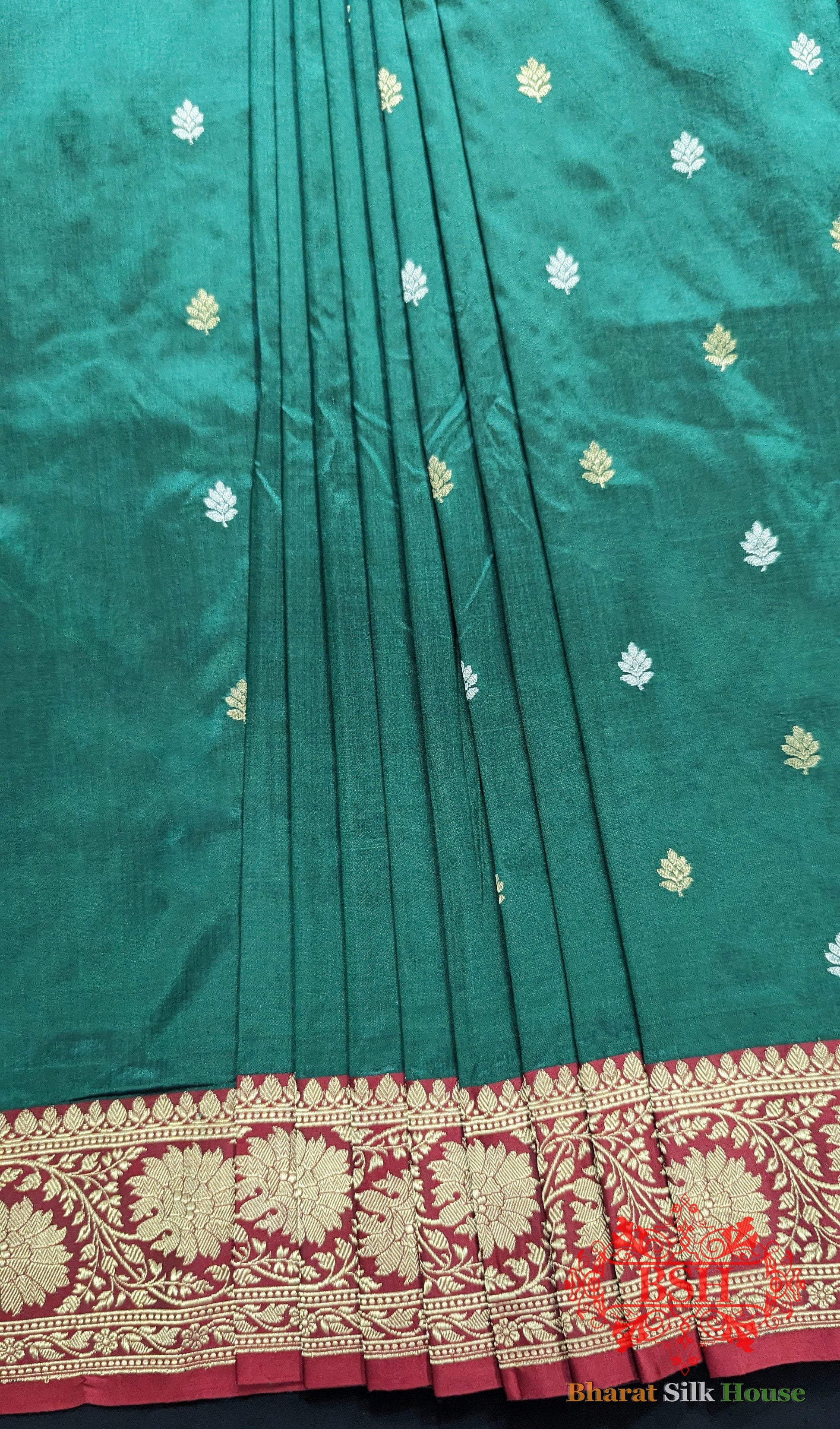 Pure Banarasi  Handloom Katan Silk Meenakari Antique Golden  Zari Saree In Shades Of Green Pure Kataan Silk Bharat Silk House