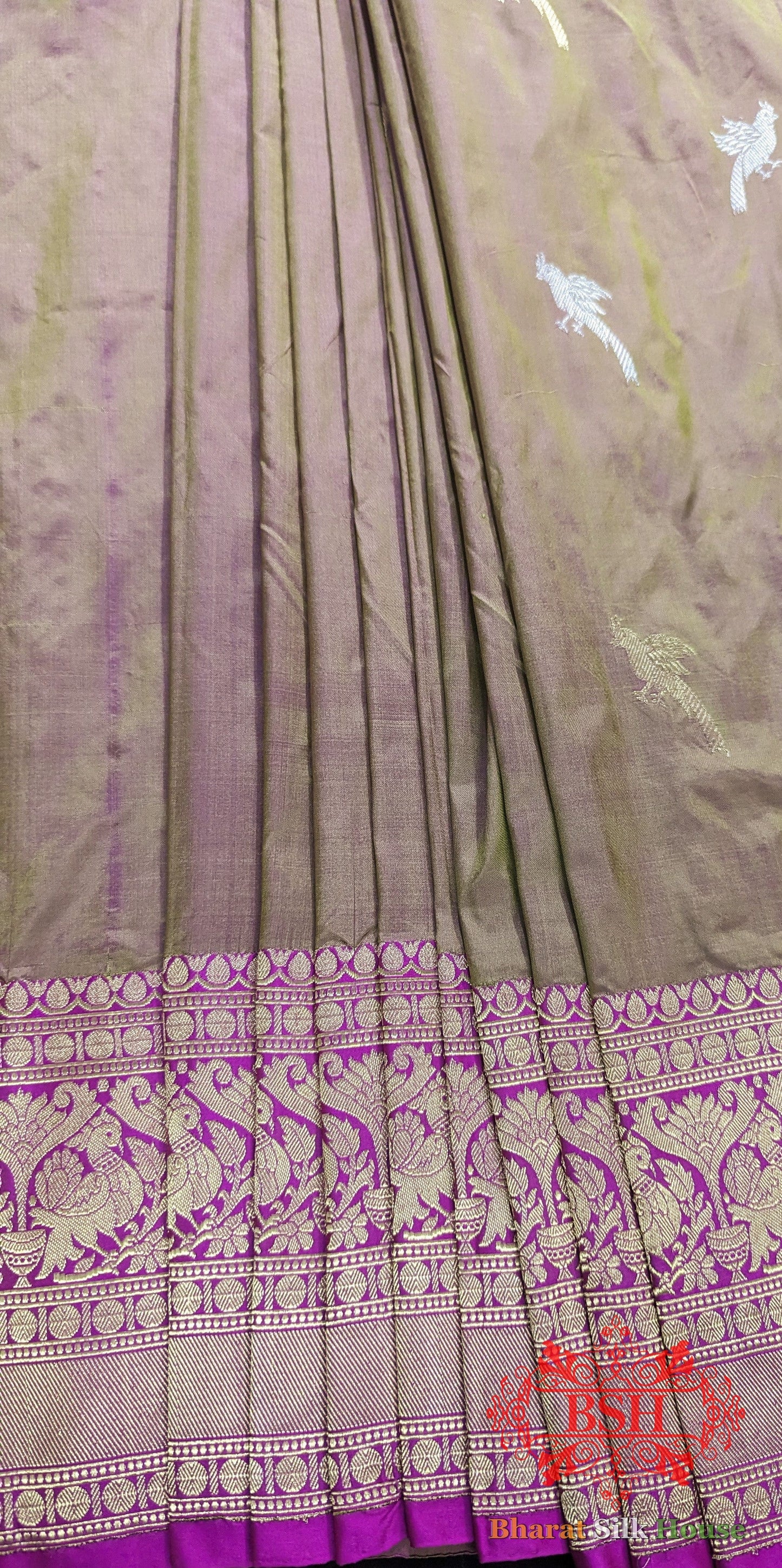 Pure Banarasi Handloom Katan Silk Meenakari  Antique Zari Saree In Shades Of Cross Colour Pure Kataan Silk Bharat Silk House