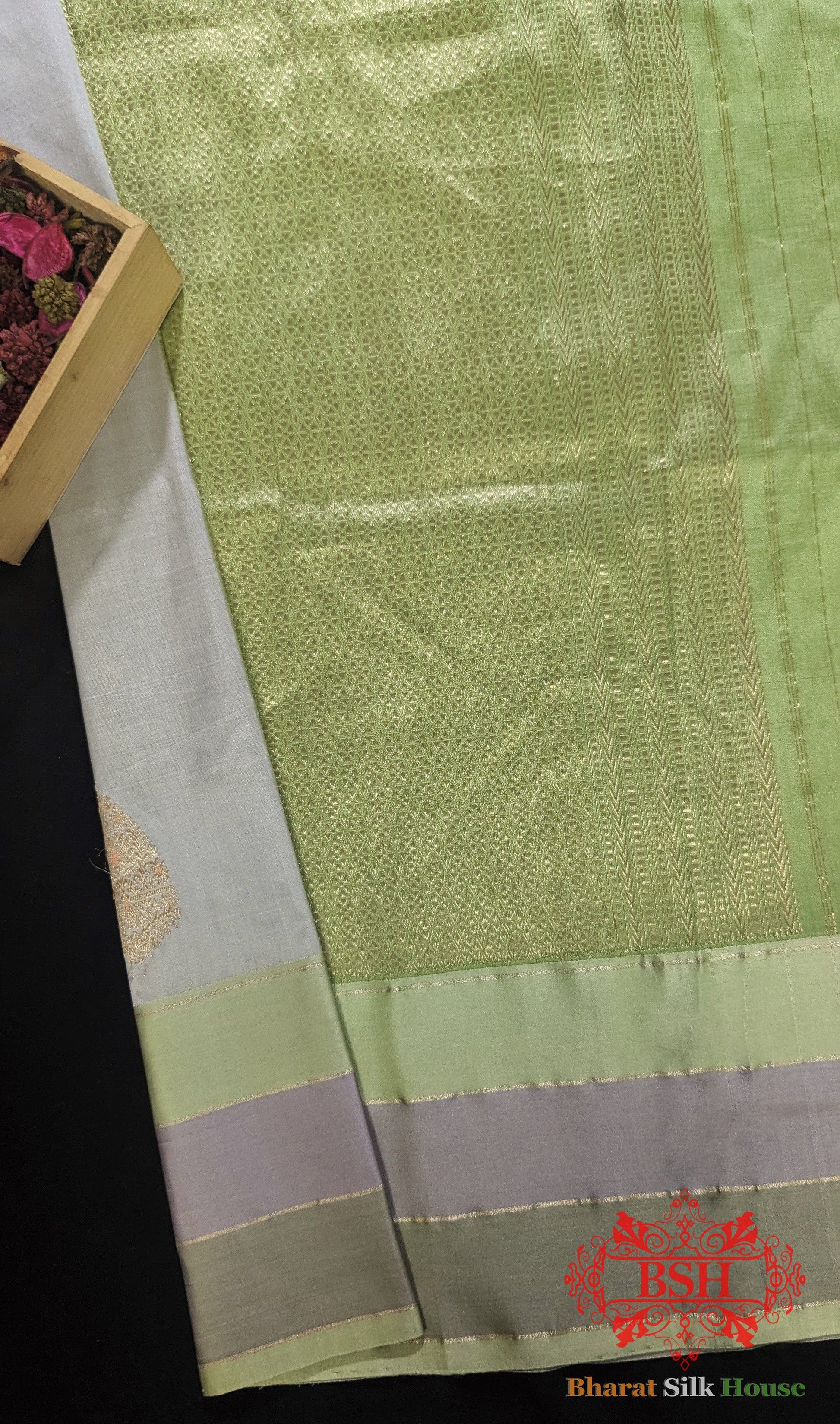Pure Banarasi  Handloom Katan Silk  Meenakari Antique Zari Saree In Shades Of Grey Pure Kataan Silk Bharat Silk House