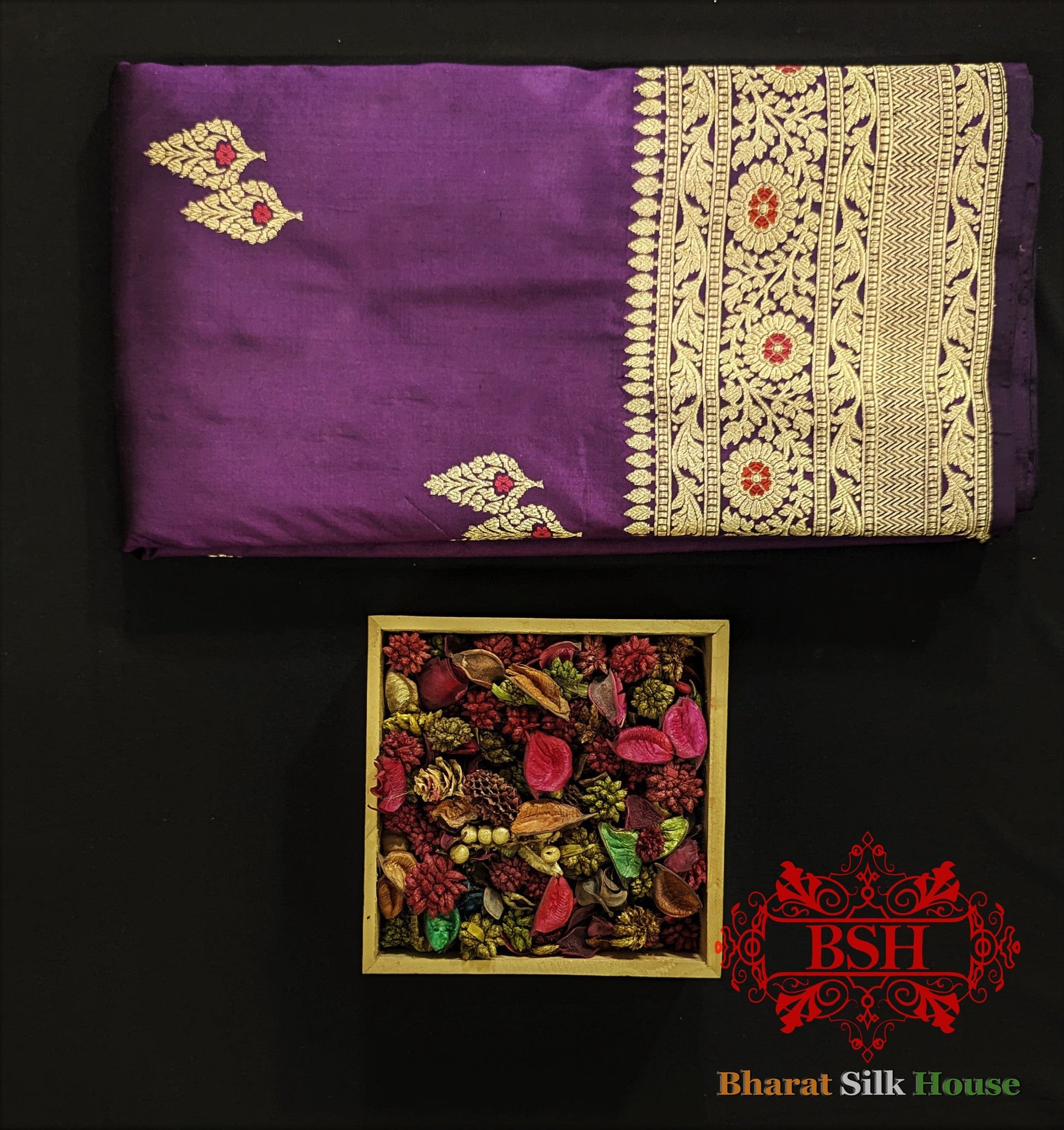 Pure Banarasi  Handloom Katan Silk Meenakari Antique Zari Saree In Shades Of Violet Pure Kataan Silk Bharat Silk House