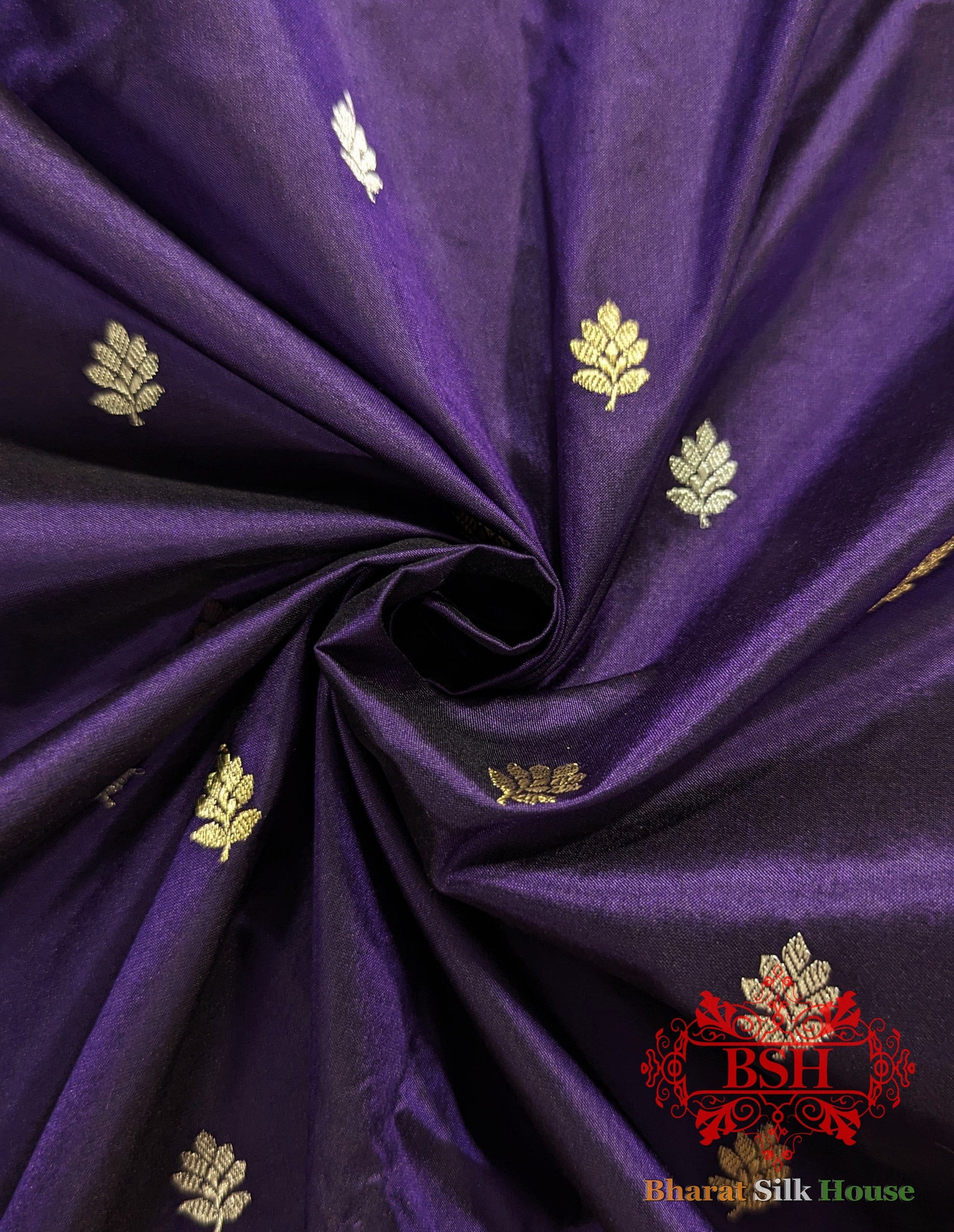 Pure Banarasi  Handloom Katan Silk Meenakari Antique Zari Saree In Shades Of Violet Pure Kataan Silk Bharat Silk House