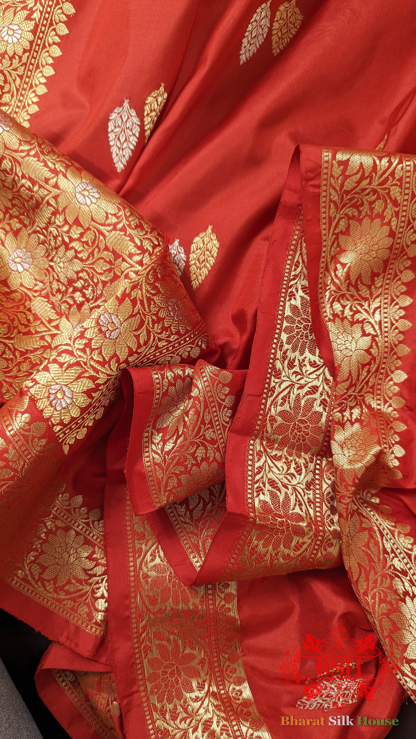 Pure Banarasi Handloom Katan Silk Meenkari Antique Zari Saree In Shades Of Red Pure Kataan Silk Bharat Silk House