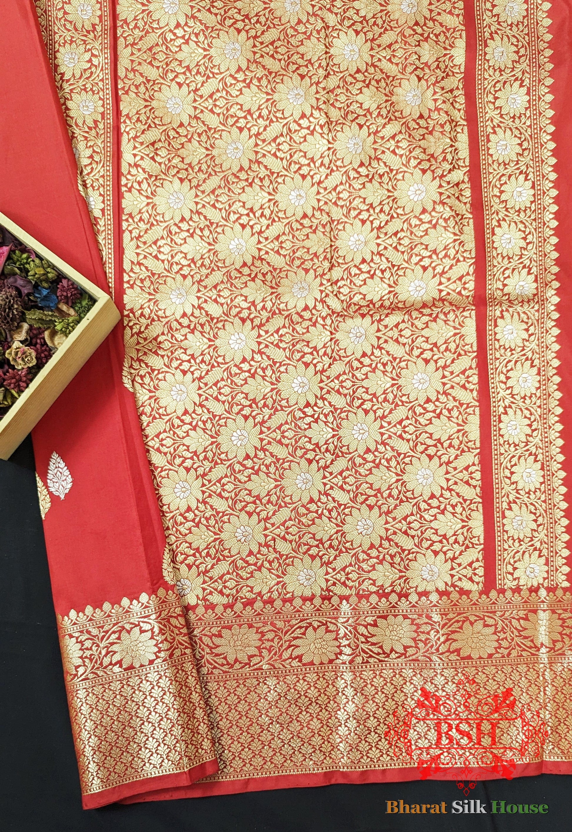 Pure Banarasi Handloom Katan Silk Meenkari Antique Zari Saree In Shades Of Red Pure Kataan Silk Bharat Silk House