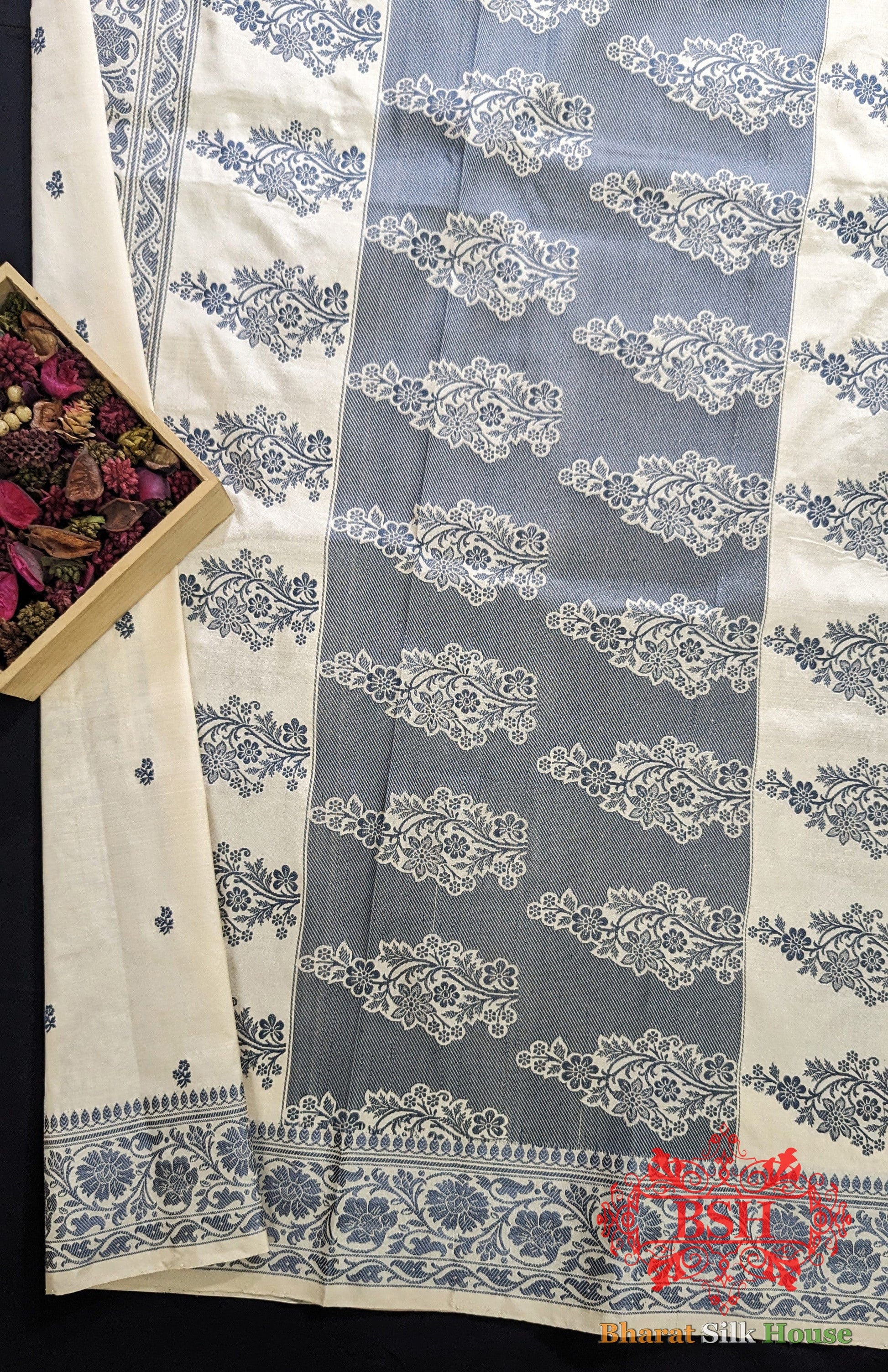 Pure Banrasi  Handloom Katan Silk Antique Zari Saree In Shades Of Beige With Grey   Border Pure Kataan Silk Bharat Silk House