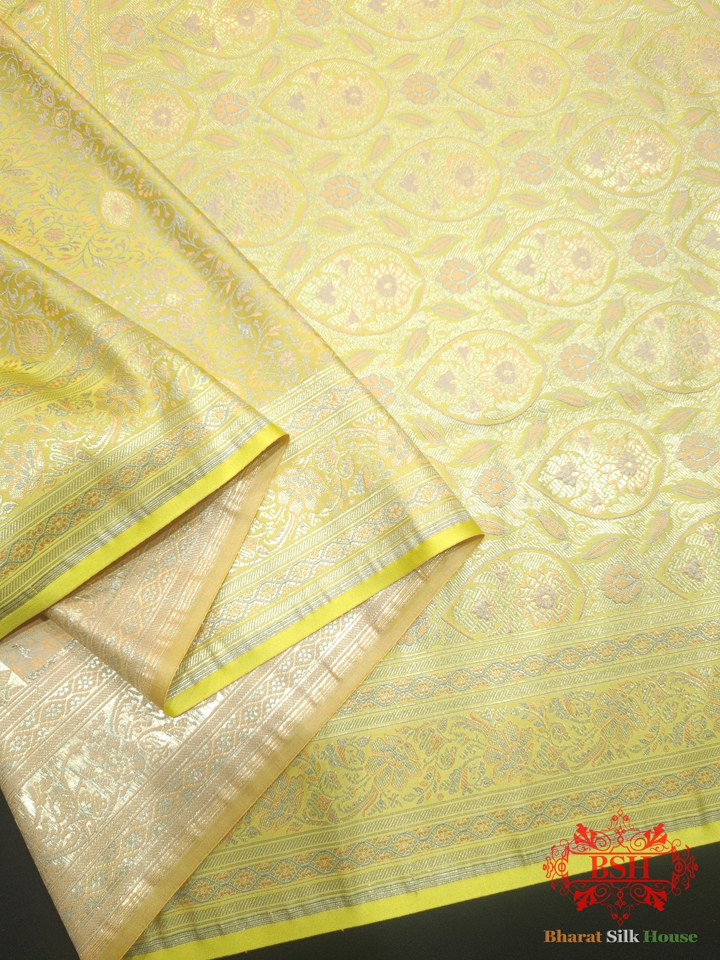 Light Yellow Dohri Resham Zari Booti Tanchoi Silk Saree Tanchoi katan Bharat Silk House