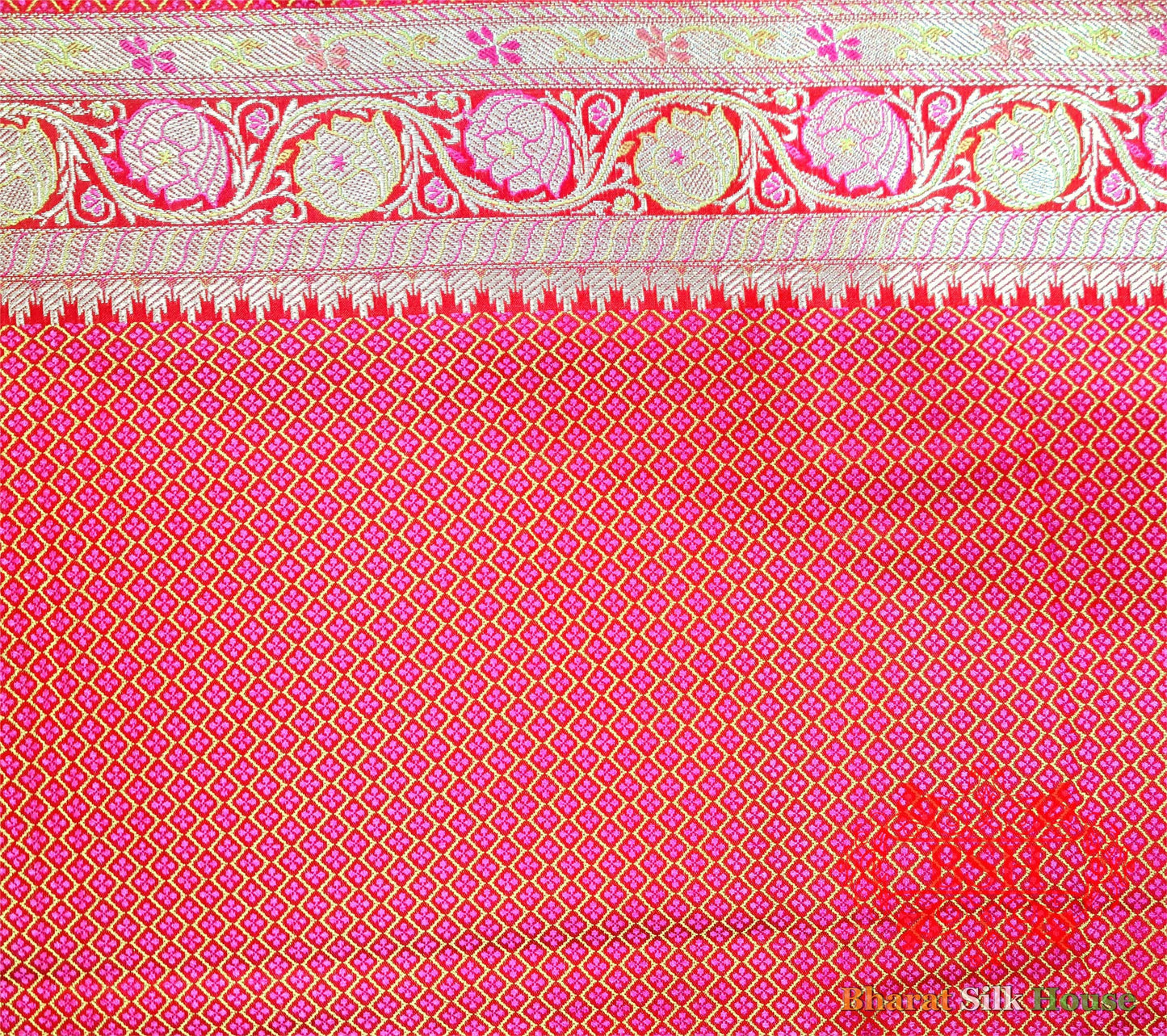 Red Tanchoi Silk Double Zari Banarasi Saree Tanchoi katan Bharat Silk House