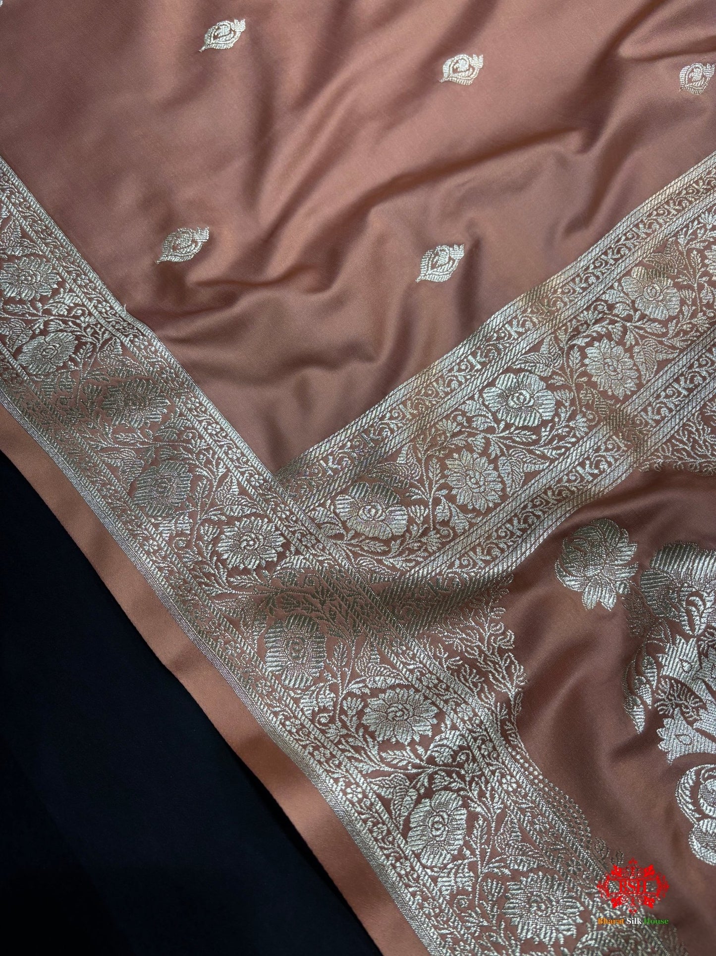 Coral Pink Mashru Silk All Over Booti With Jaal Blouse Design Saree - Bharat Silk House Mashroo Silk