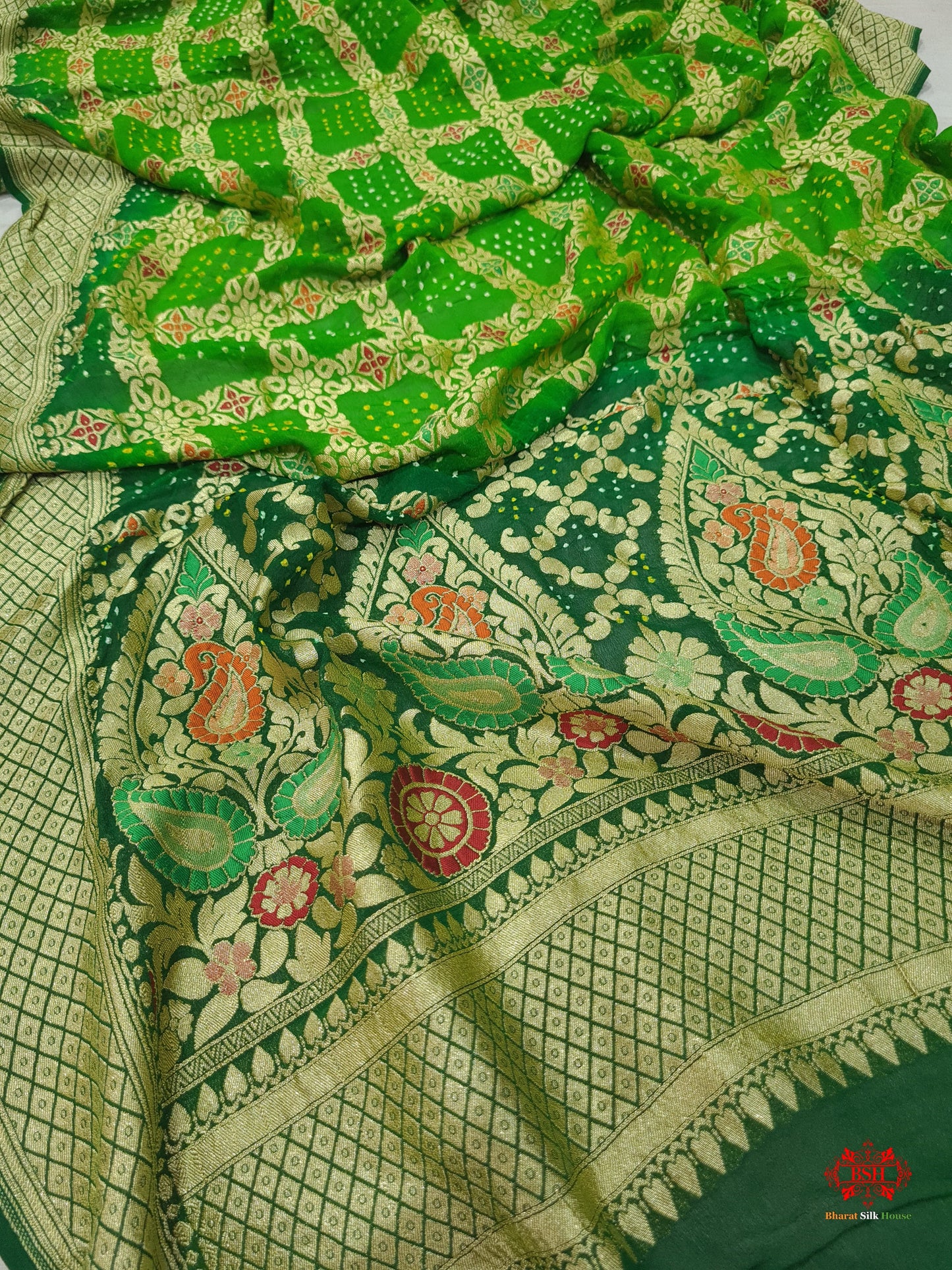 Double Shade Of Green Georgette Banarasi Handloom Menakari Bandhani Dupatta - Bharat Silk House