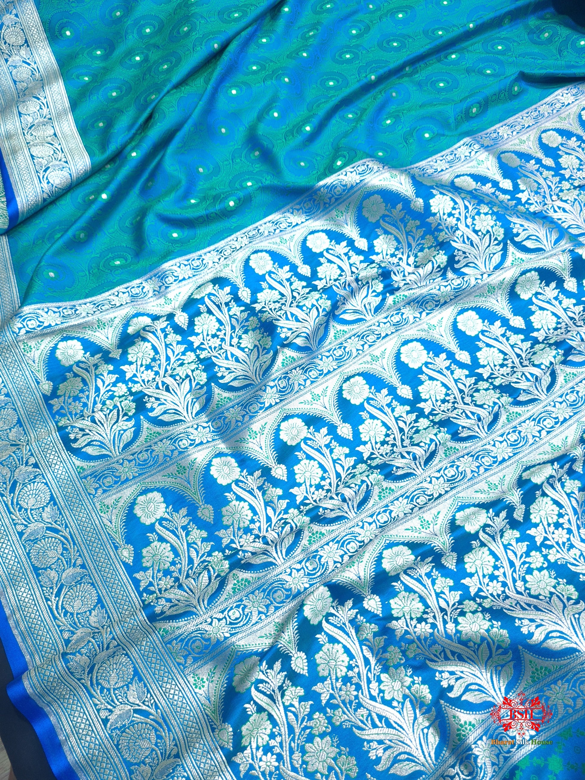 Firozi Single Zari Tanchoi Silk Saree - Bharat Silk House