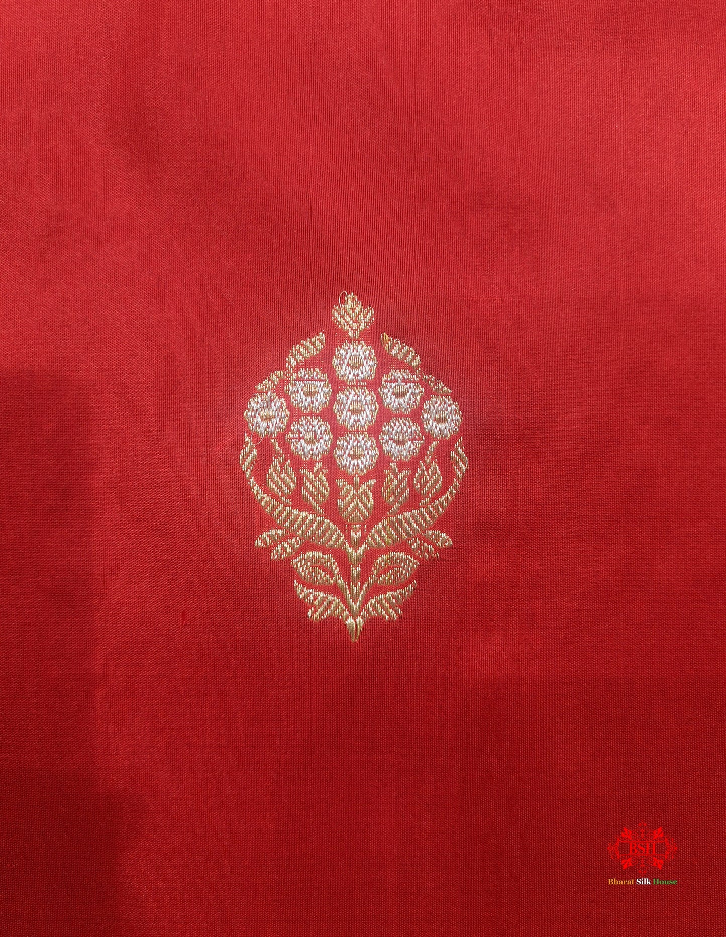 Handloom Banarasi Pure Katan Silk Floral Booti In Shades Of Red - Bharat Silk House