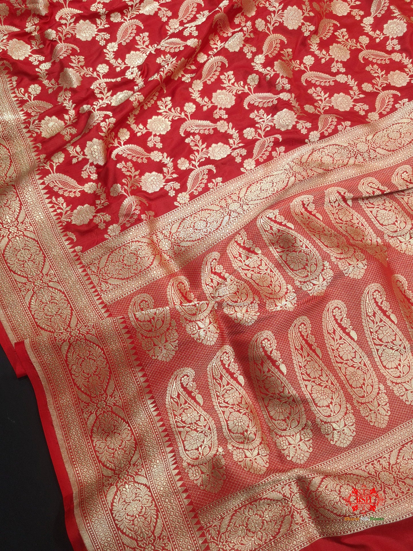 Handloom Banarasi Pure Katan Silk Floral Jaal In Shades Of Red - Bharat Silk House