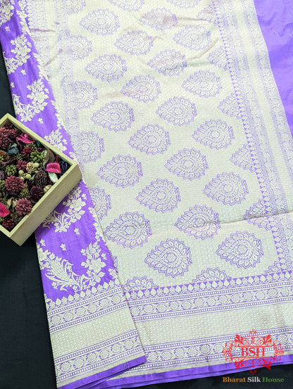 Handloom Banarasi Pure Katan Silk Opara Floral Jaal In Shades Of Gazari - Bharat Silk House