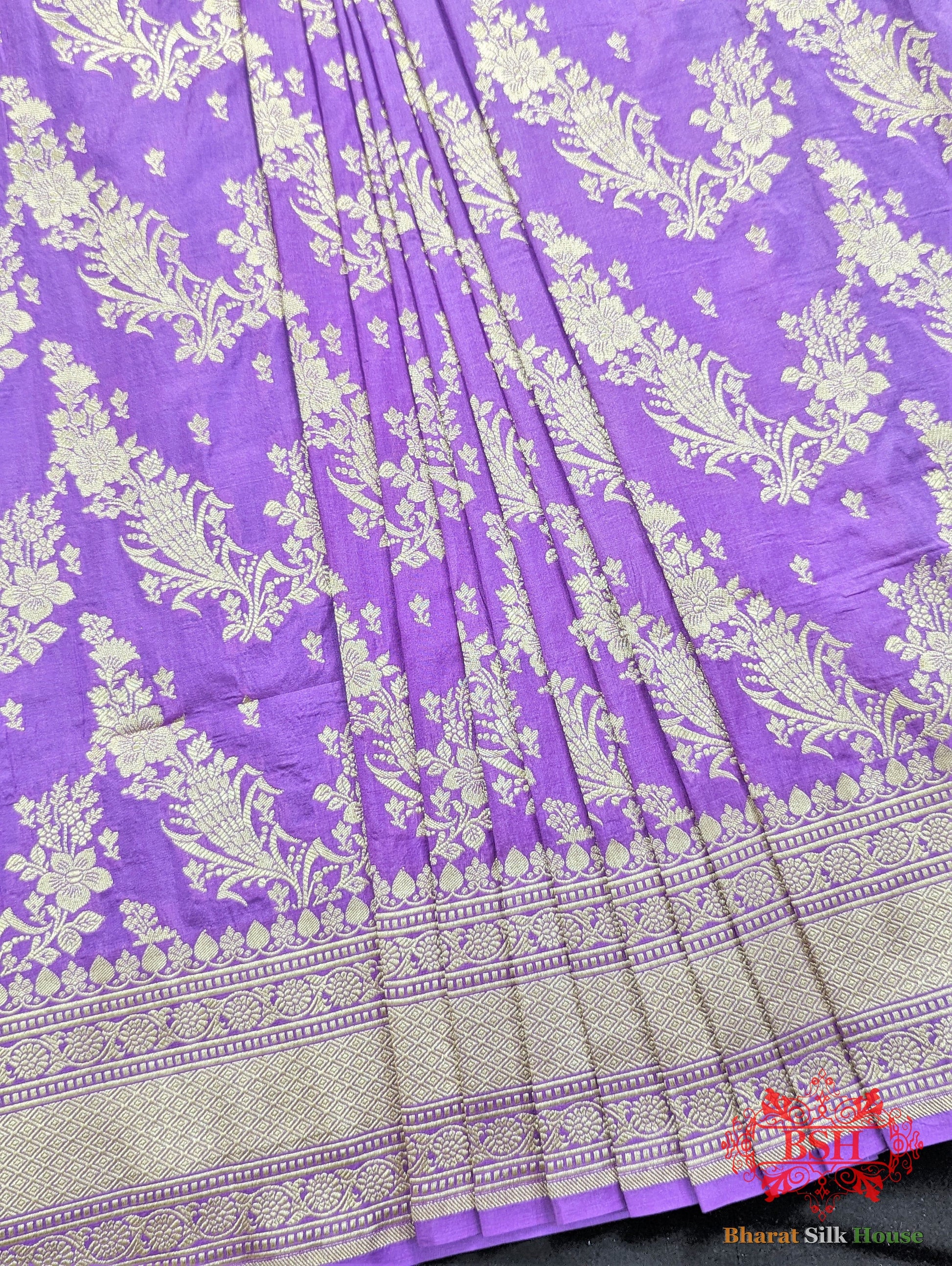 Handloom Banarasi Pure Katan Silk Opara Floral Jaal In Shades Of Gazari - Bharat Silk House