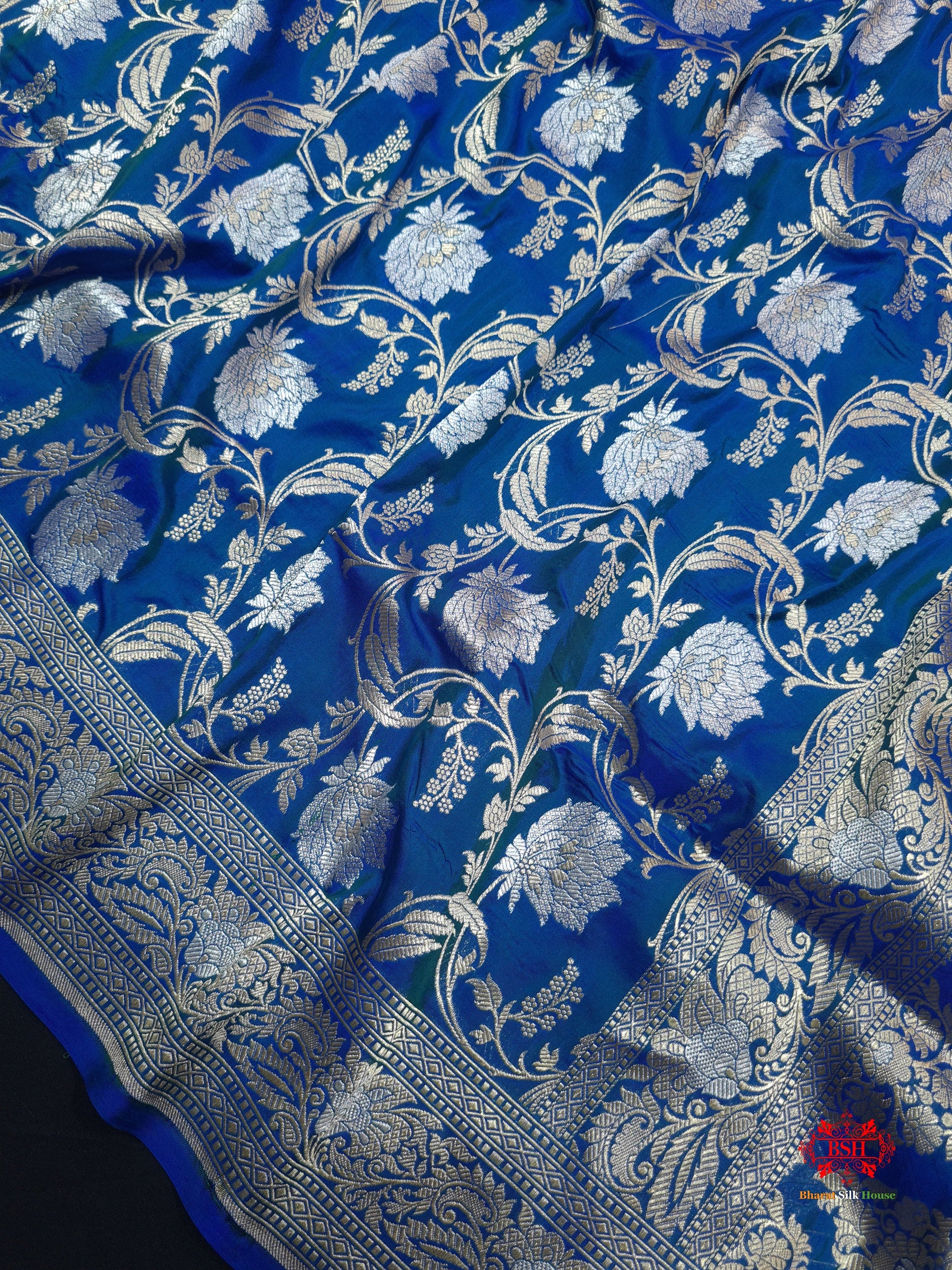 Handloom Banarasi Pure Katan Silk Opara Sona Rupa Dual Zari Saree Floral Jaal In Shades Of Blue - Bharat Silk House