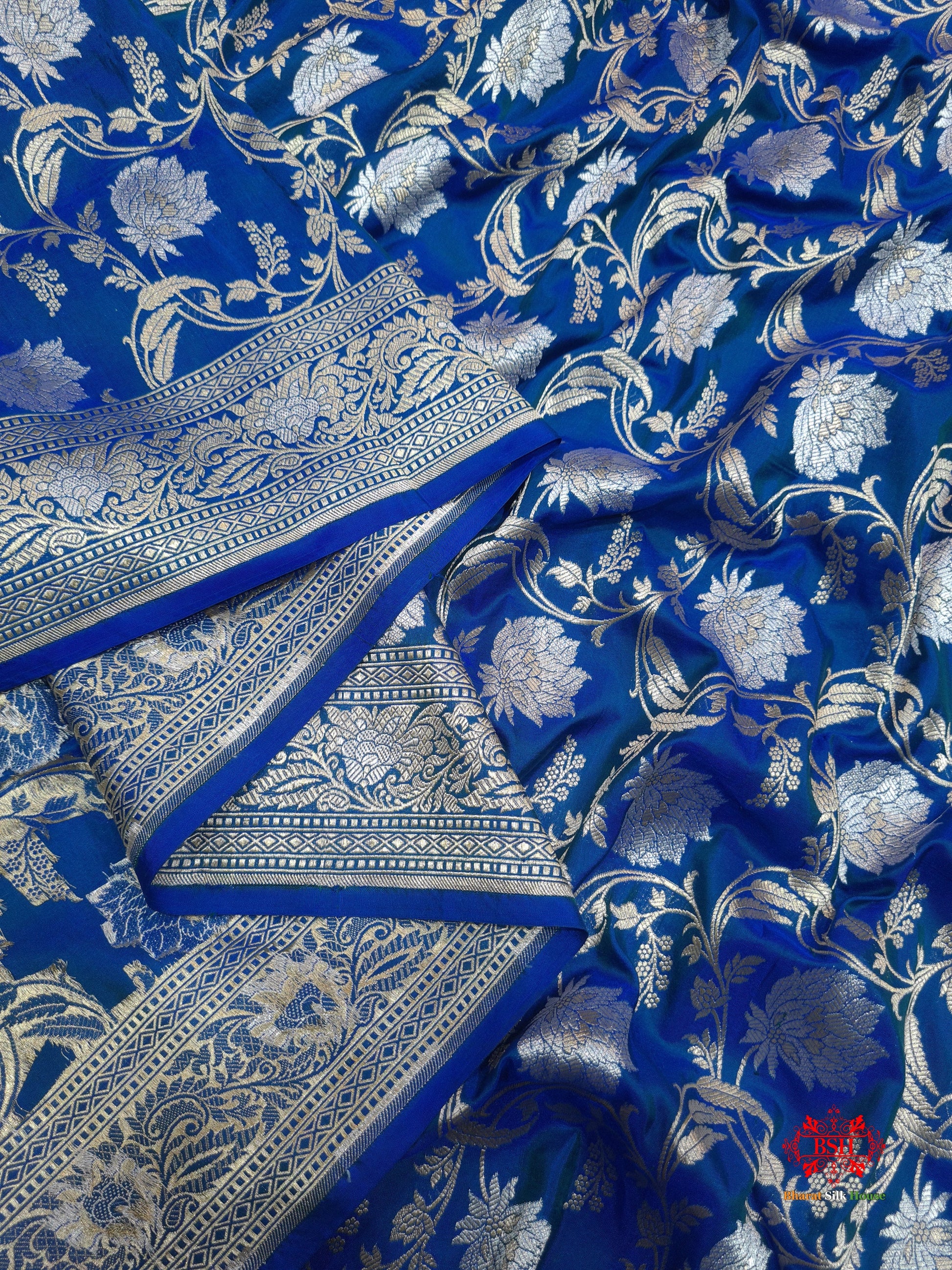 Handloom Banarasi Pure Katan Silk Opara Sona Rupa Dual Zari Saree Floral Jaal In Shades Of Blue - Bharat Silk House