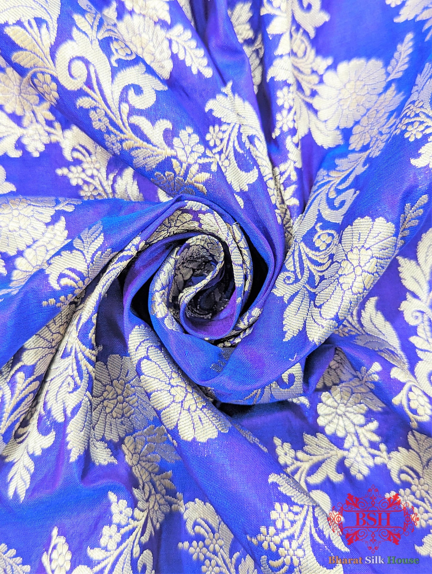 Handloom Banarasi Pure Katan Silk Opara With Floral Jaal In Shades Of Violet Blue - Bharat Silk House