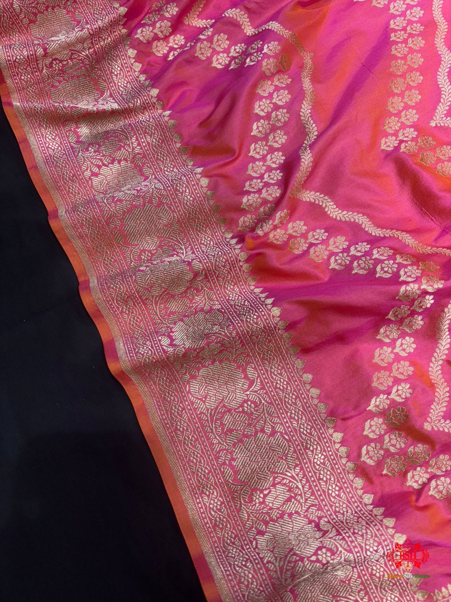 Handloom Banarasi Pure Katan Silk Zigzag Pattern In Cross Shades Of Pink/Orange - Bharat Silk House katan silk