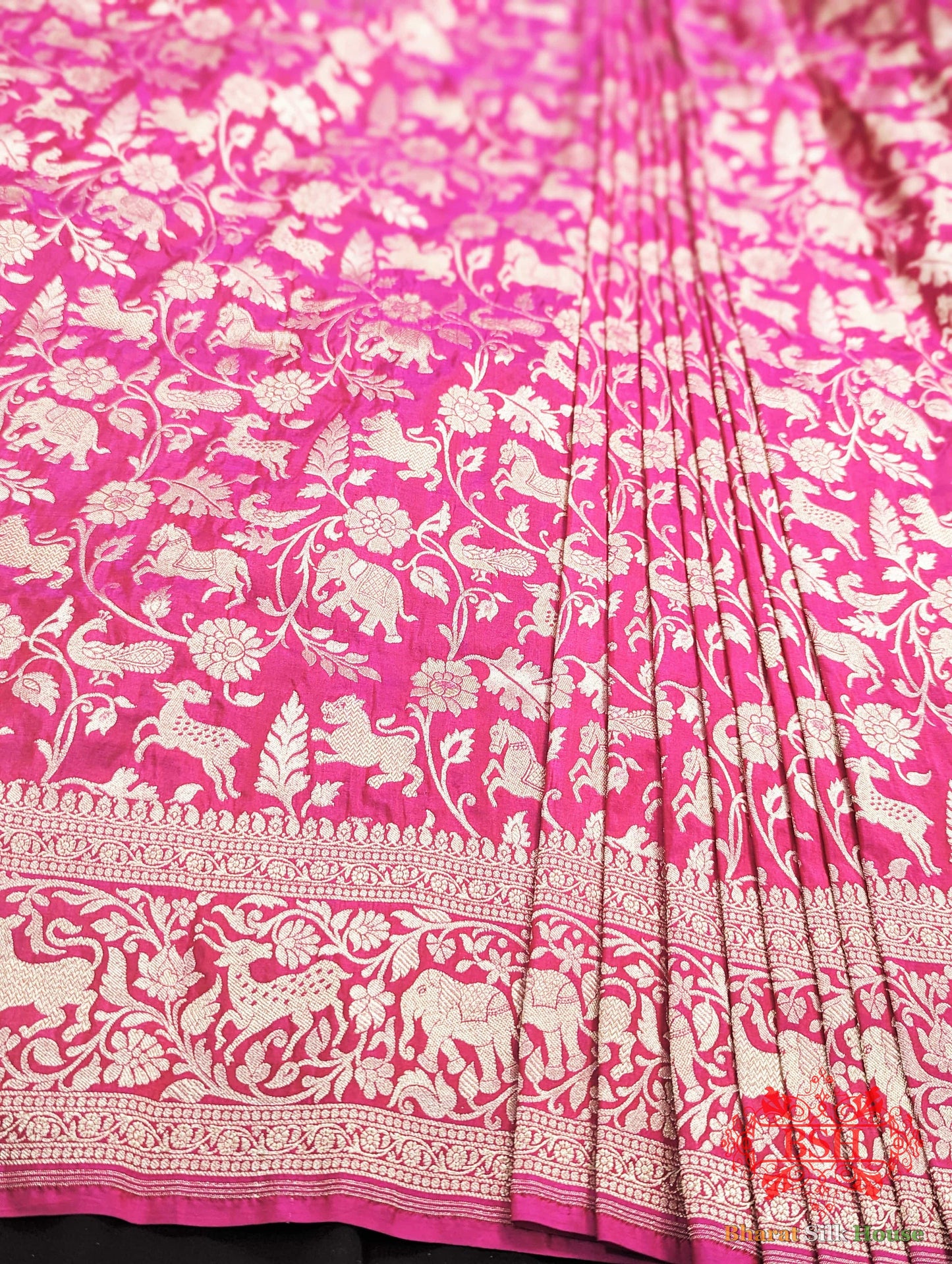 Handloom Banarasi Shikargah Kataan Silk Saree In Shades Of Pink - Bharat Silk House