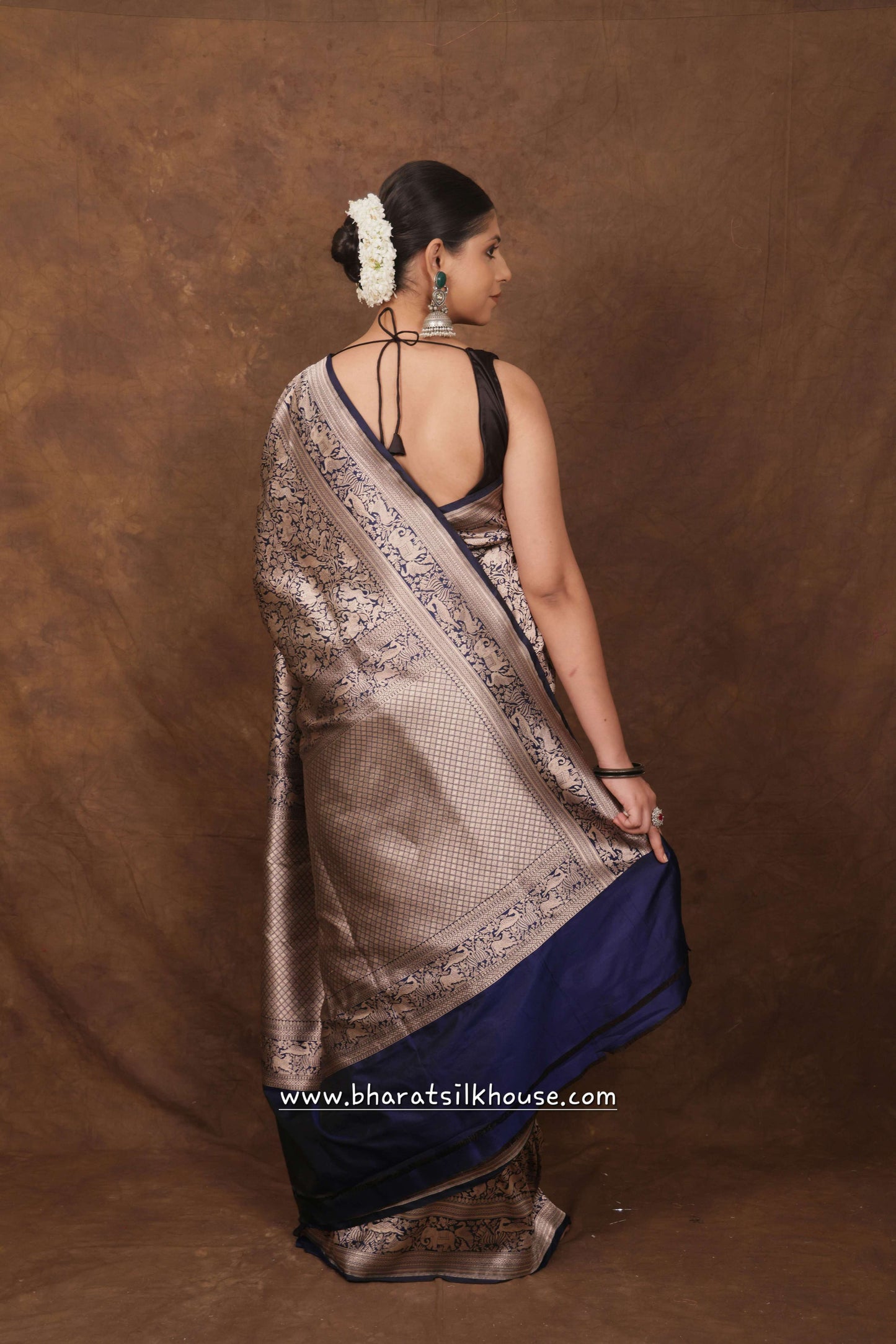 Handloom Banarasi Shikargah Katan Silk Saree In Shades Of Blue - Bharat Silk House