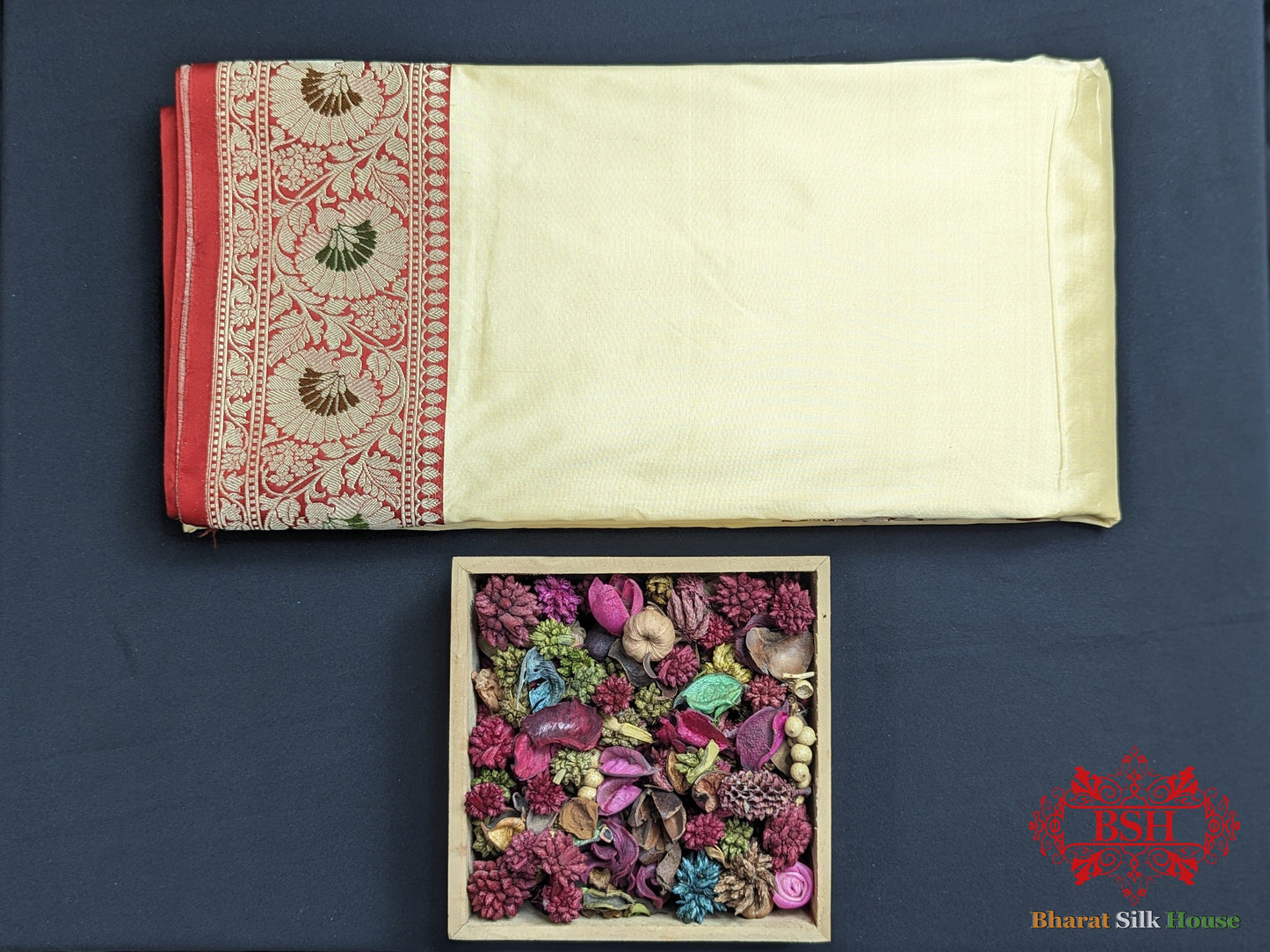 Ivory Pure Katan Silk Banarasi Handloom Saree - Bharat Silk House