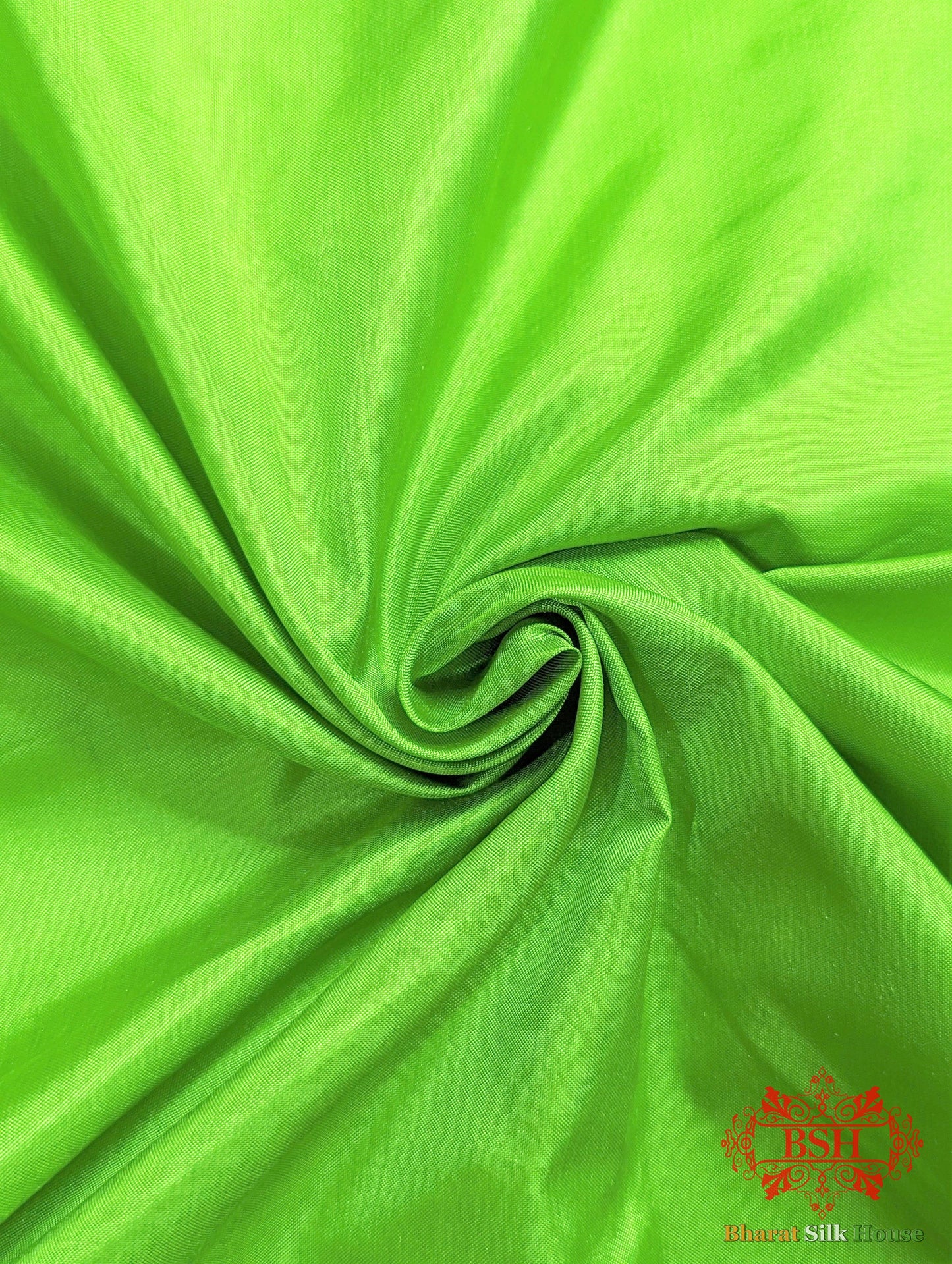 Parrot Green Pure Katan Silk Banarasi Saree - Bharat Silk House