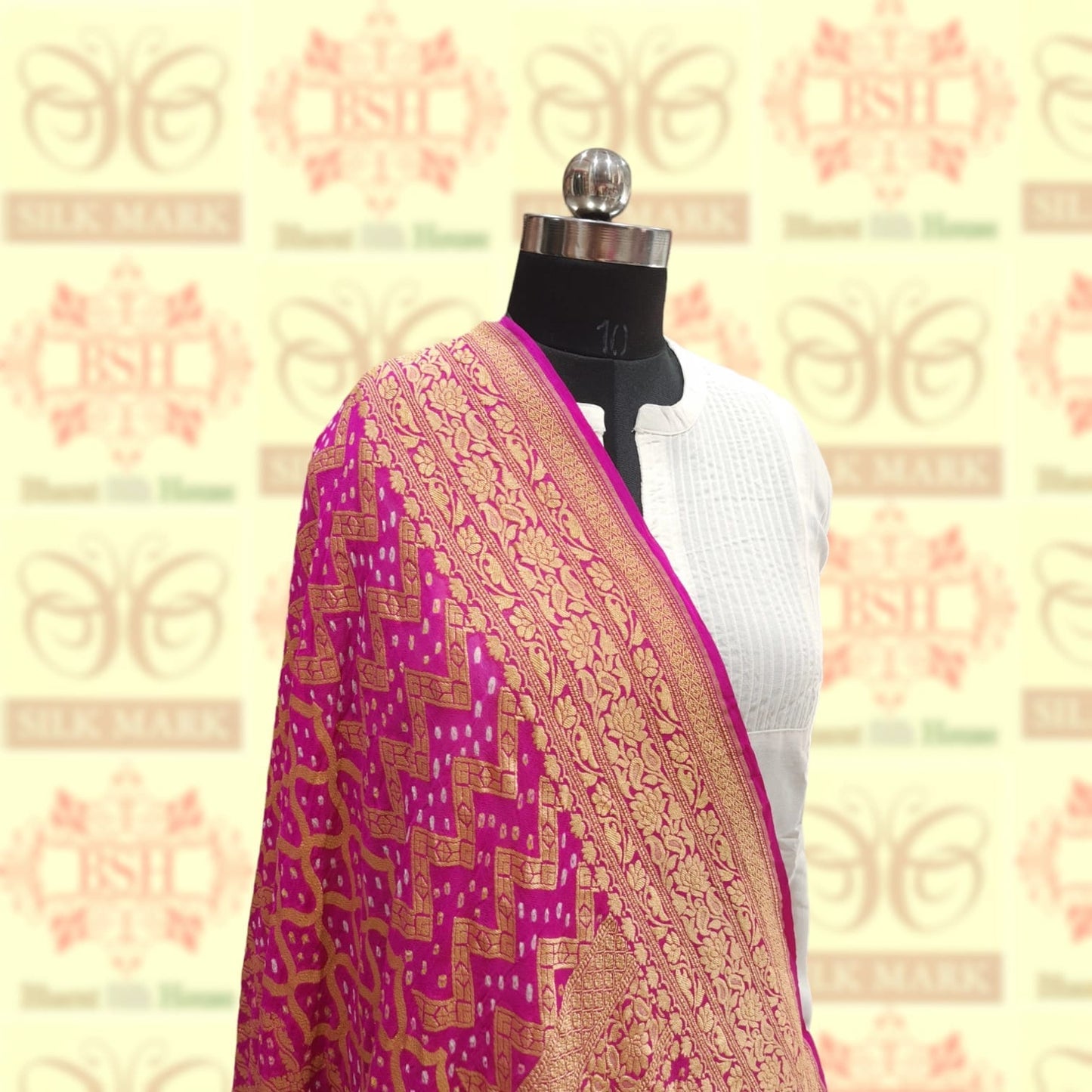 Pink Georgette Banarasi Handloom Bandhani Dupatta - Bharat Silk House