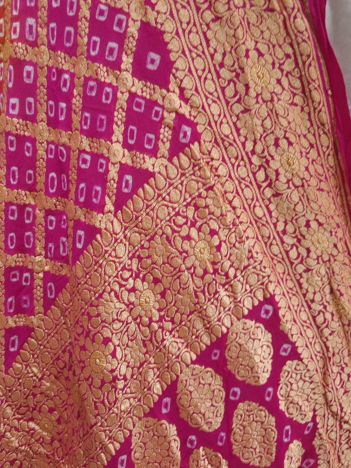 Pink/Orange Georgette Banarasi Handloom Bandhani Dupatta - Bharat Silk House