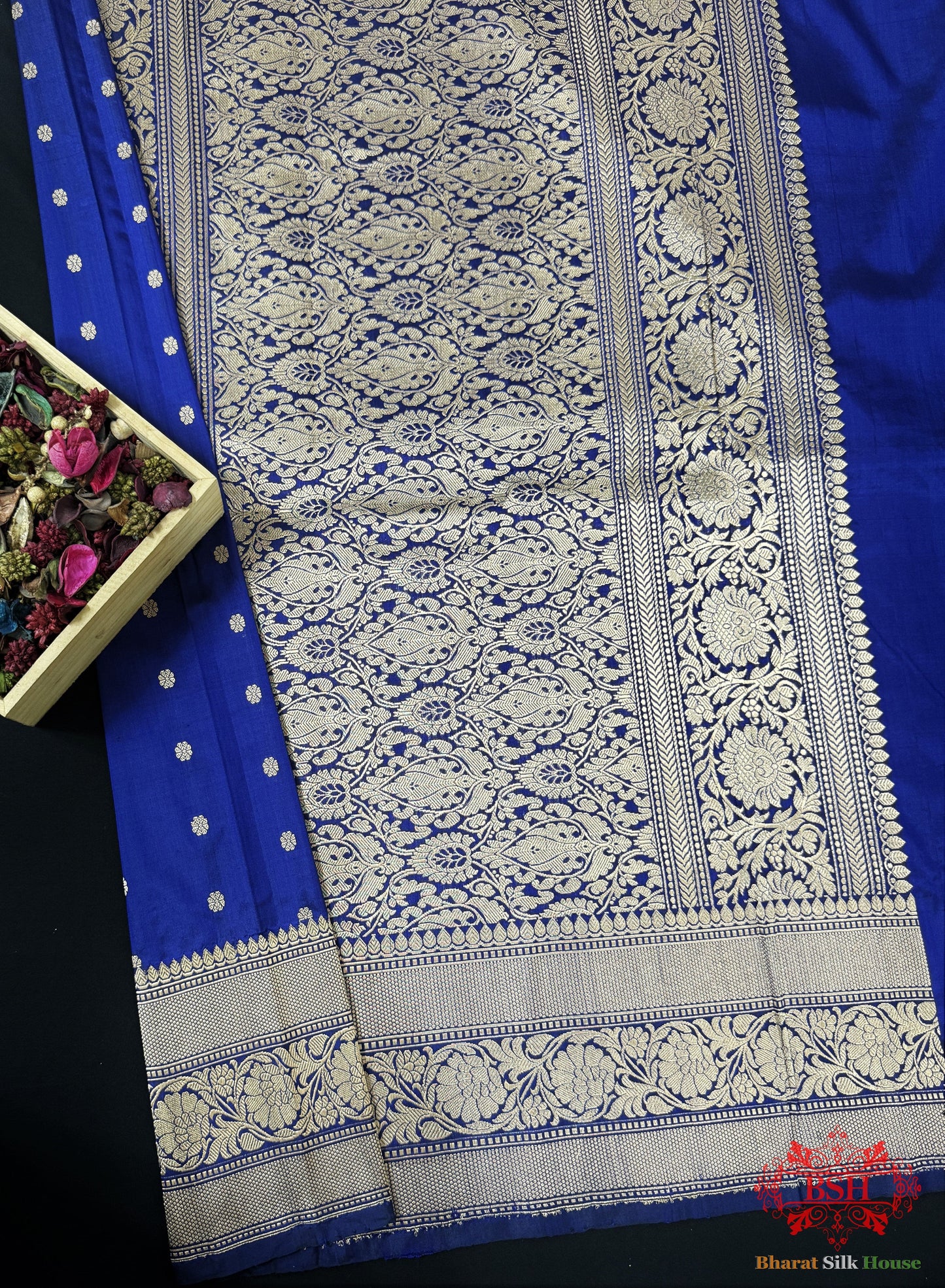 Pure Banarasi Handloom Katan Silk Antique Zari Saree In Shades Of Blue - Bharat Silk House