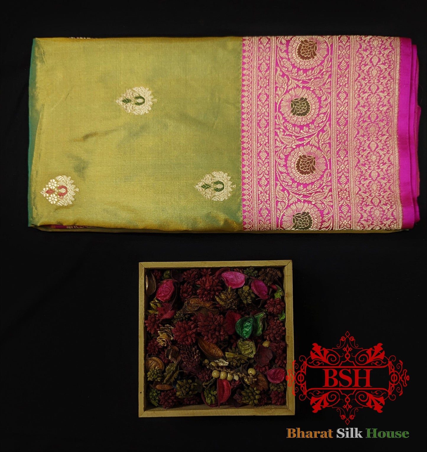 Pure Banarasi Handloom Katan Silk Antique Zari Saree In Shades Of Cross Color - Bharat Silk House