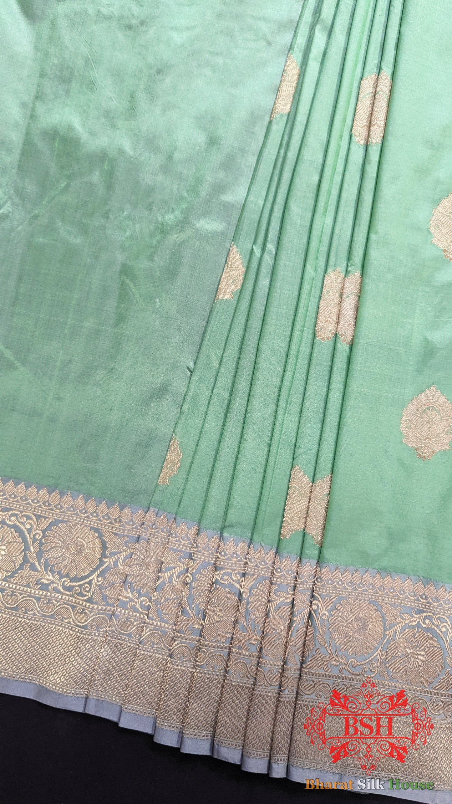 Pure Banarasi Handloom Katan Silk Antique Zari Saree In Shades Of Green - Bharat Silk House