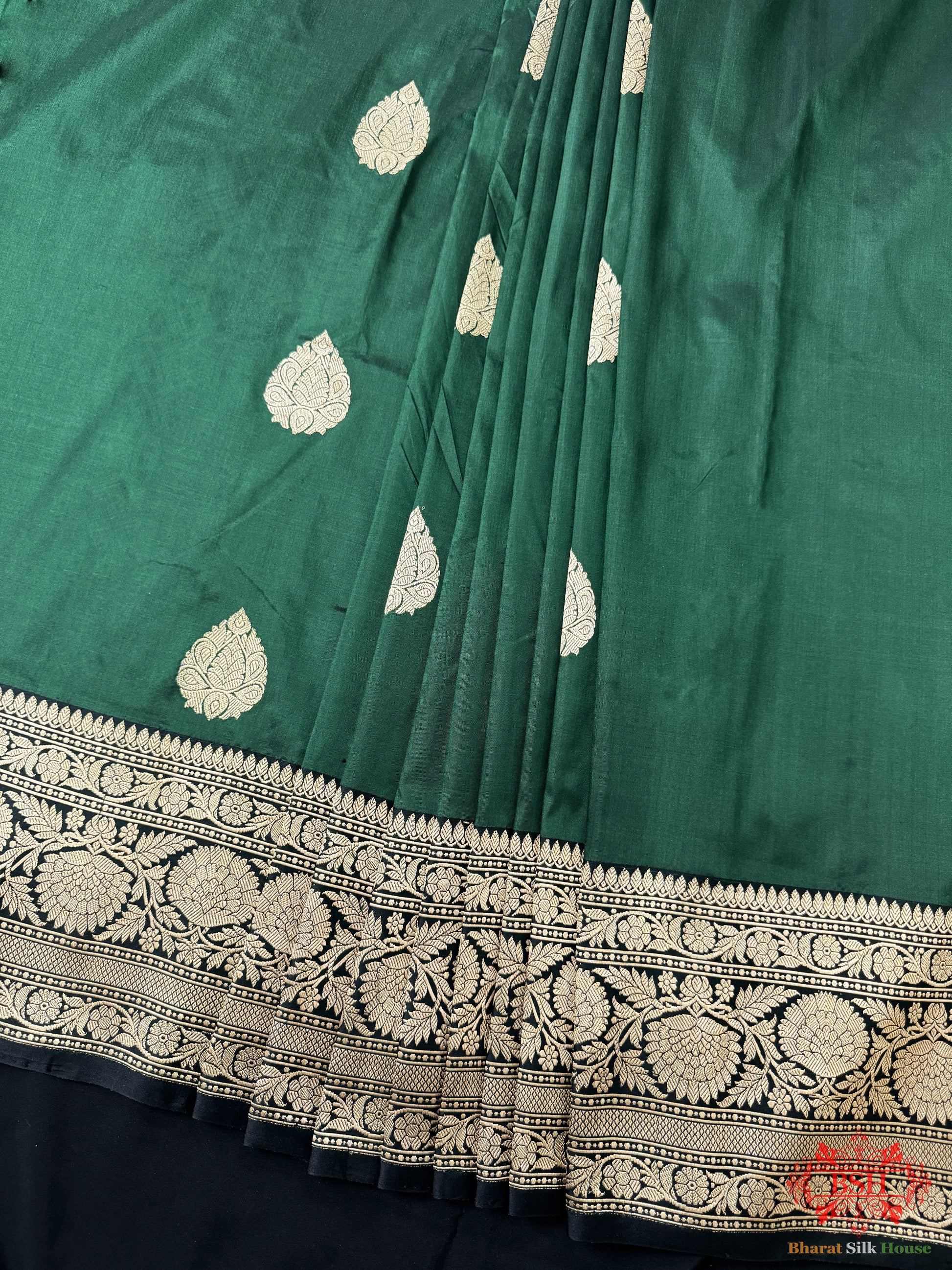 Pure Banarasi Handloom Katan Silk Antique Zari Saree In Shades Of Green - Bharat Silk House