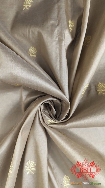 Pure Banarasi Handloom Katan Silk Antique Zari Saree In Shades Of Off White - Bharat Silk House