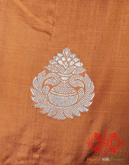 Pure Banarasi Handloom Katan Silk Antique Zari Saree In Shades Of Orange - Bharat Silk House