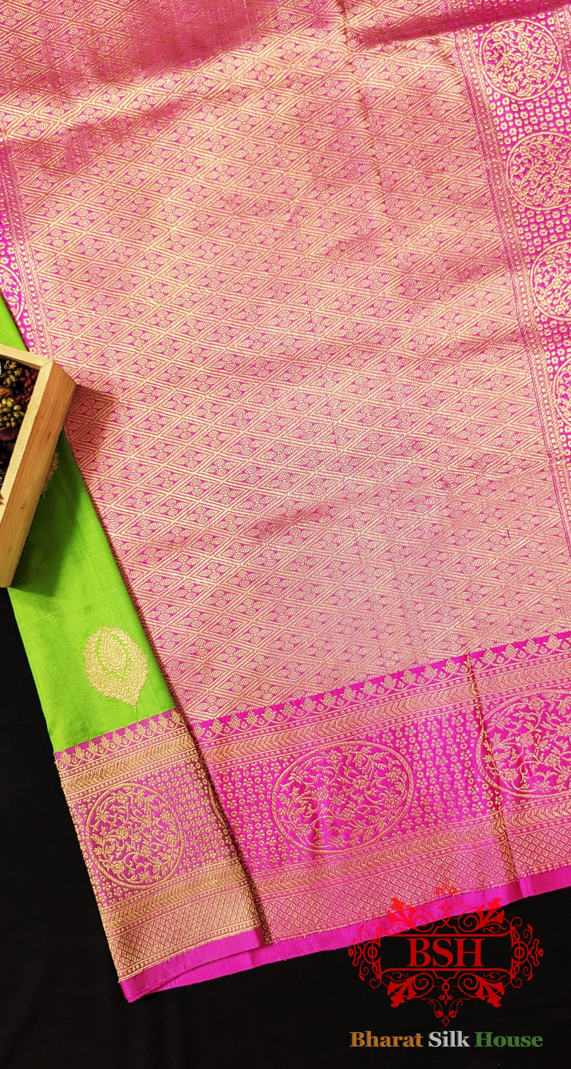 Pure Banarasi Handloom Katan Silk Antique Zari Saree In Shades Of Parrot Green - Bharat Silk House