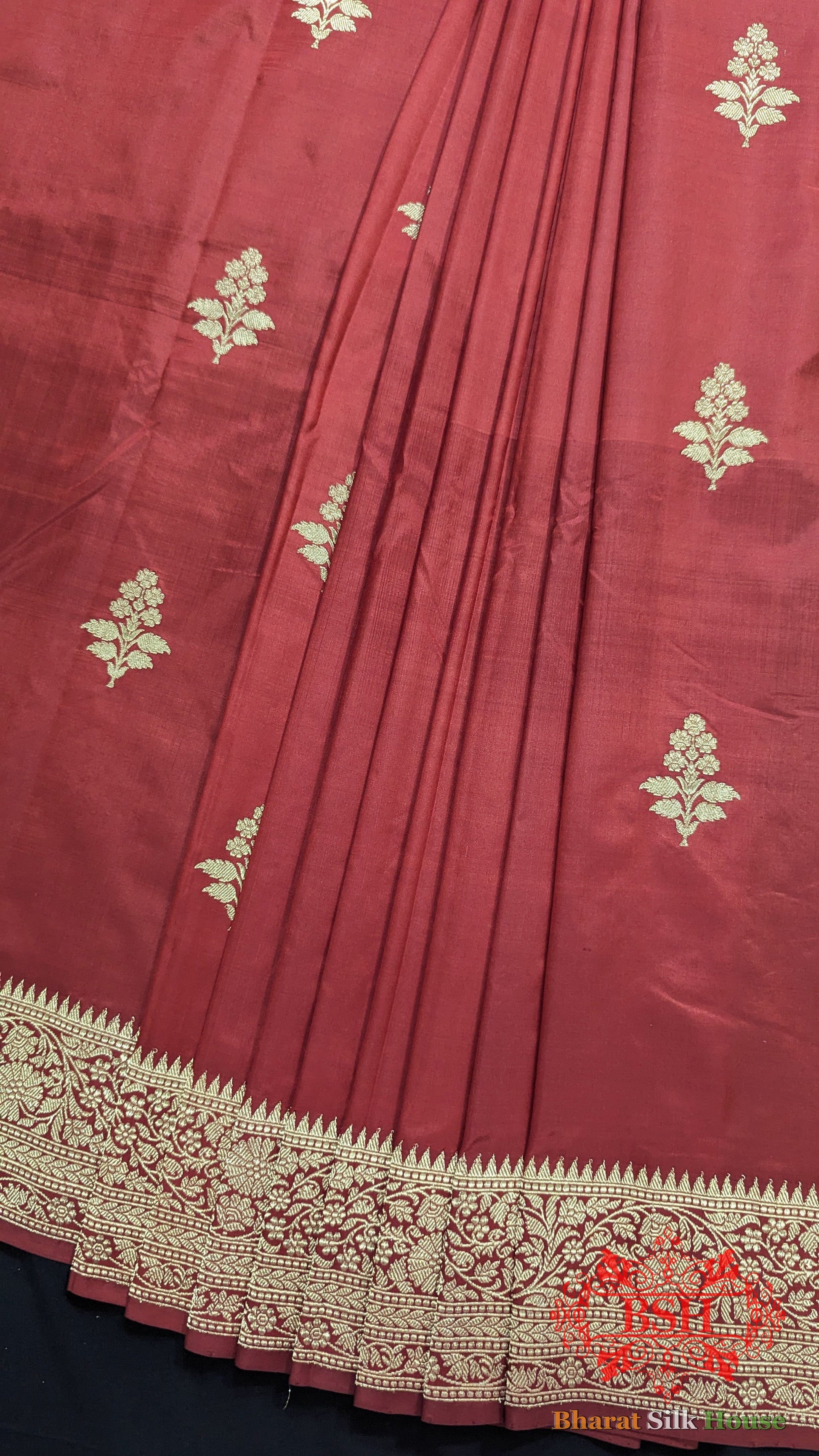 Pure Banarasi Handloom Katan Silk Antique Zari Saree In Shades Of Pink - Bharat Silk House