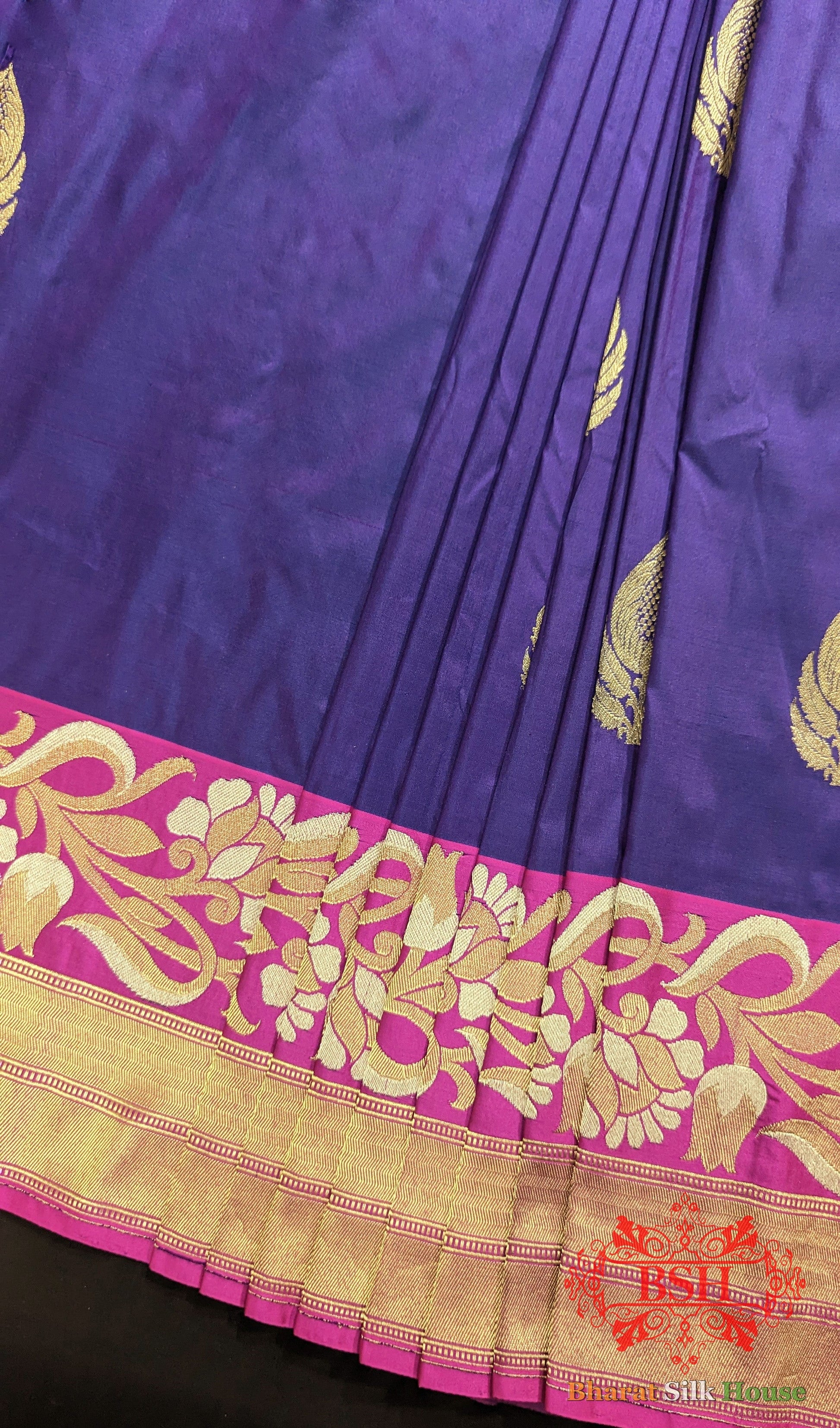 Pure Banarasi Handloom Katan Silk Antique Zari Saree In Shades Of Violet - Bharat Silk House