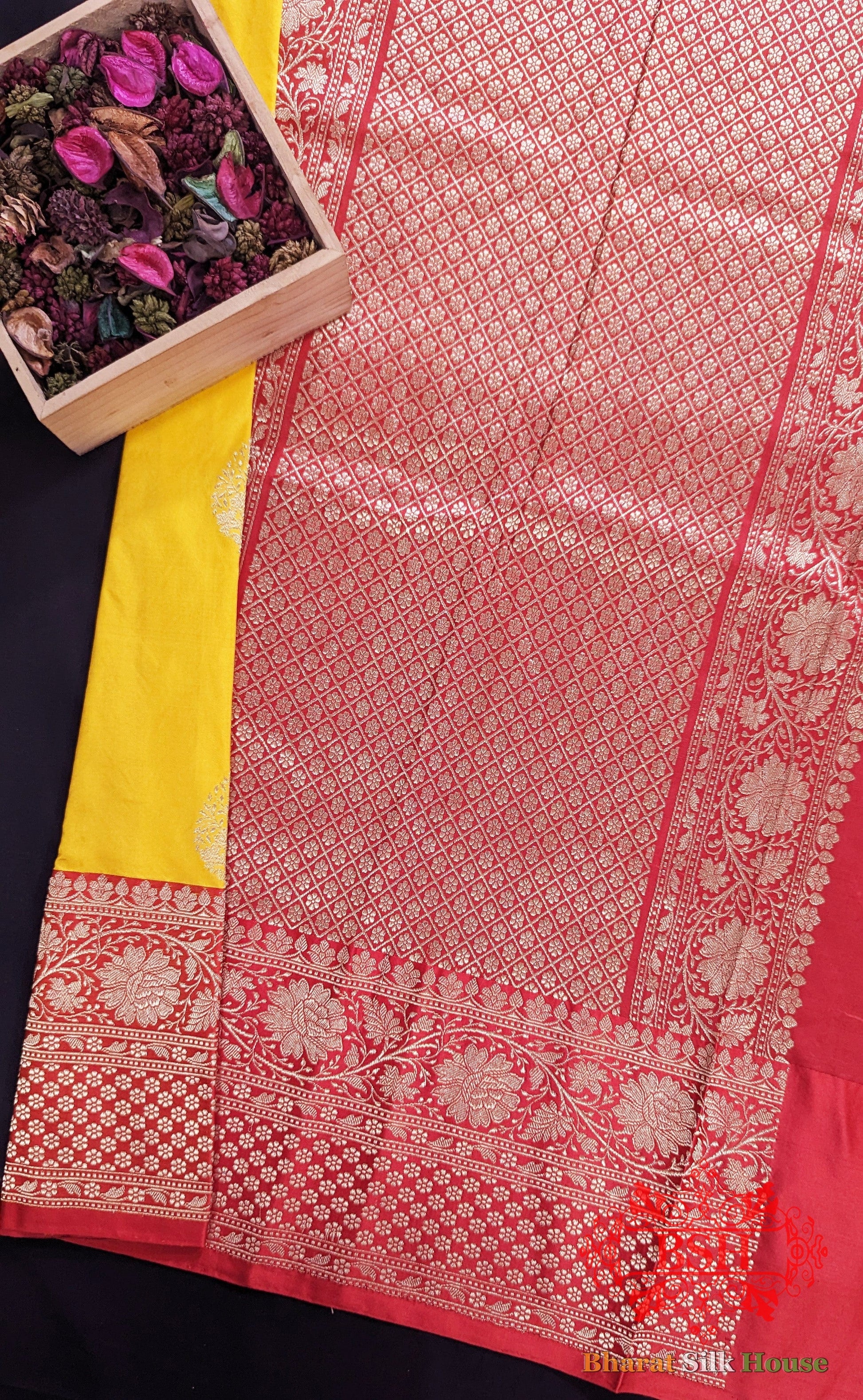 Pure Banarasi Handloom Katan Silk Antique Zari Saree In Shades Of Yellow - Bharat Silk House