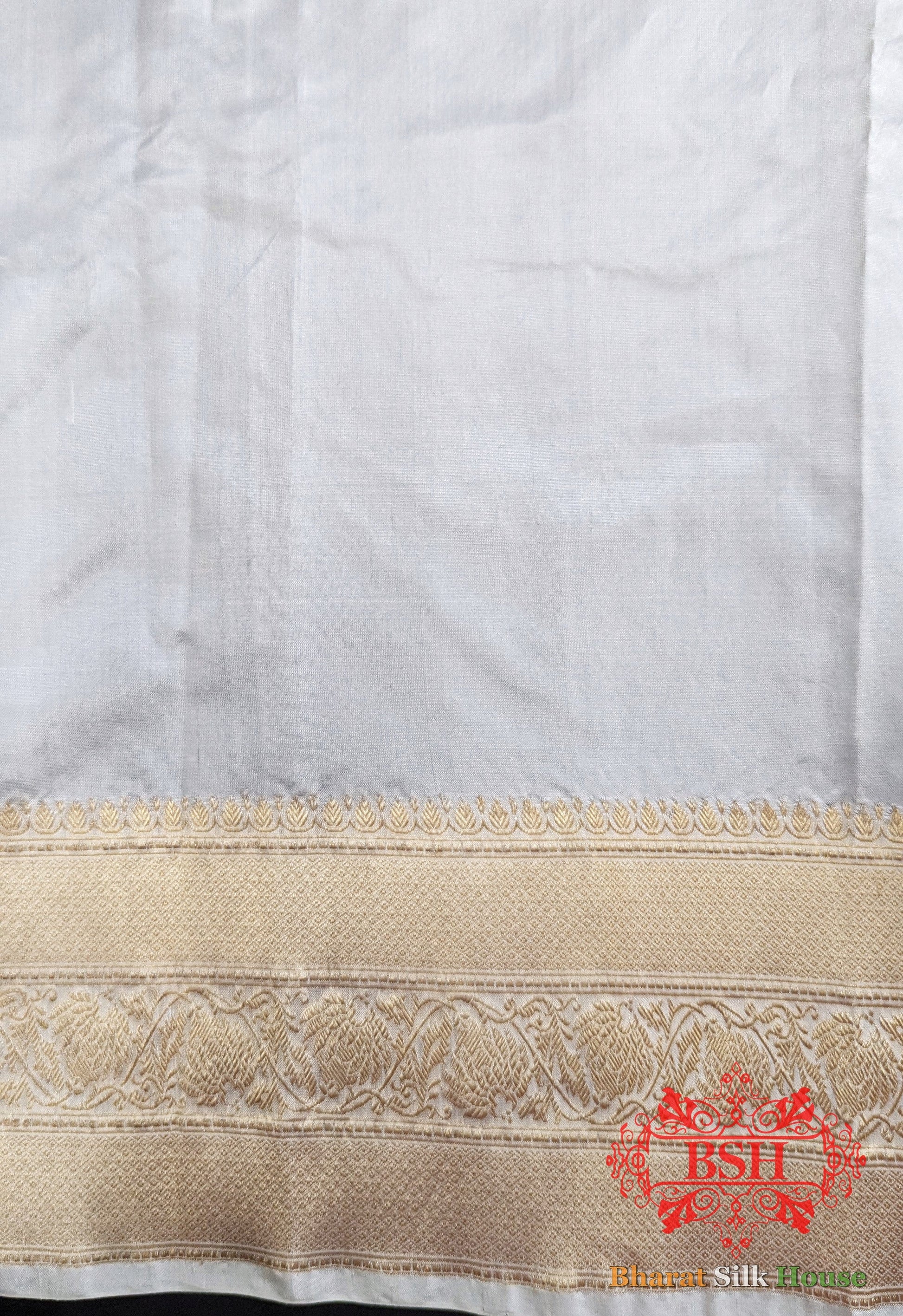 Pure Banarasi Handloom Katan Silk Dyeable Antique Zari Saree In Shades Of White - Bharat Silk House