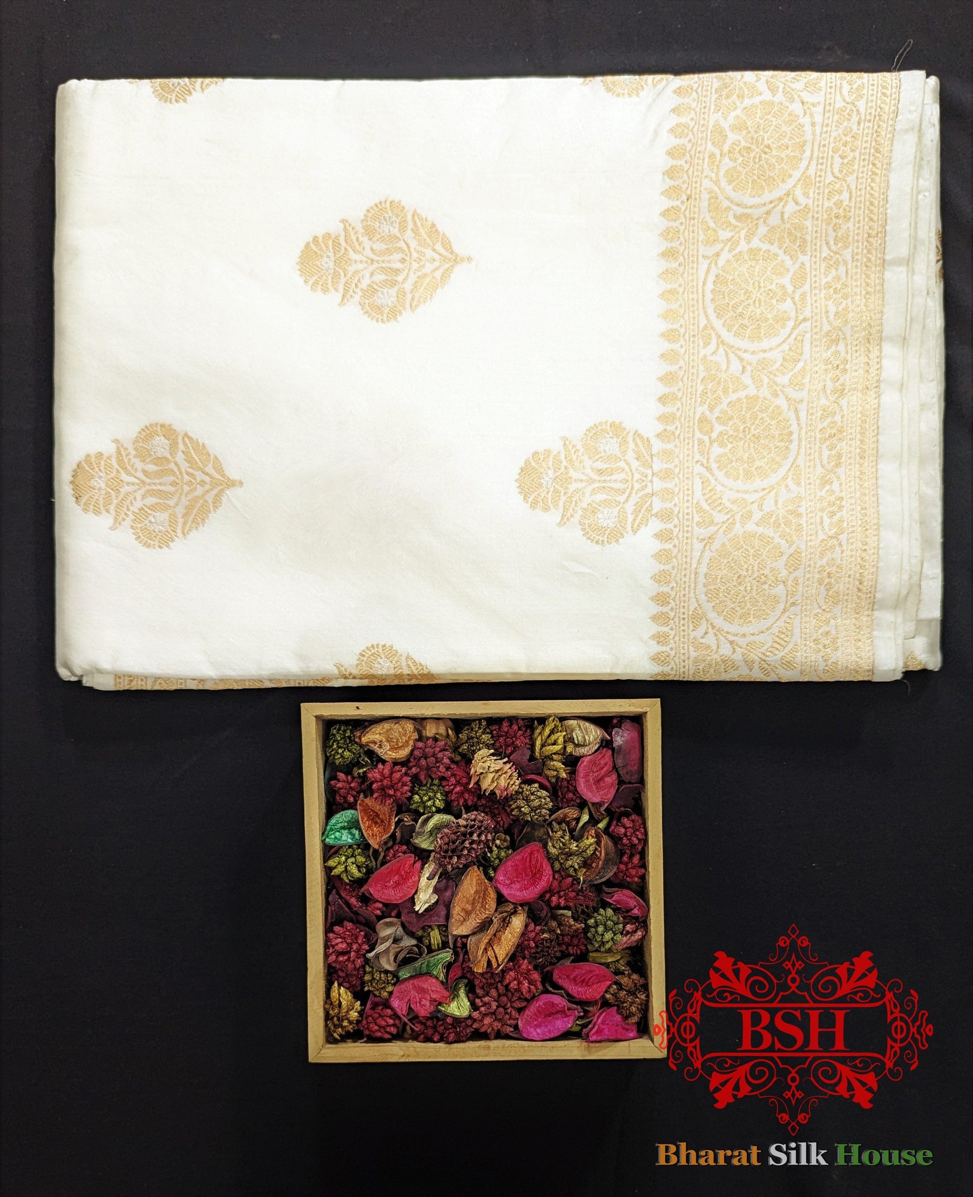 Pure Banarasi Handloom Katan Silk Dyeable Antique Zari Saree In Shades Of White - Bharat Silk House