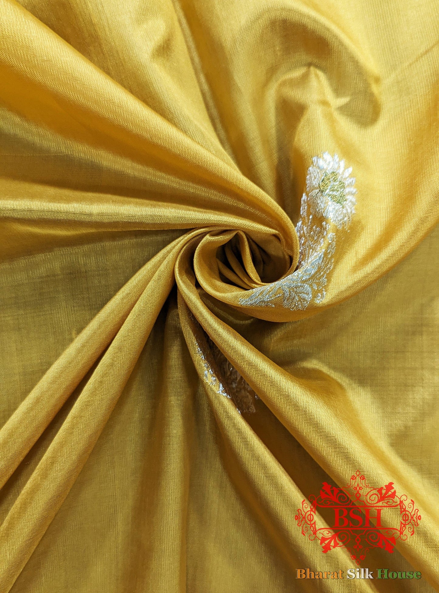 Pure Banarasi Handloom Katan Silk Meenakari Antique Golden Zari Saree In Shades Of Yellow - Bharat Silk House