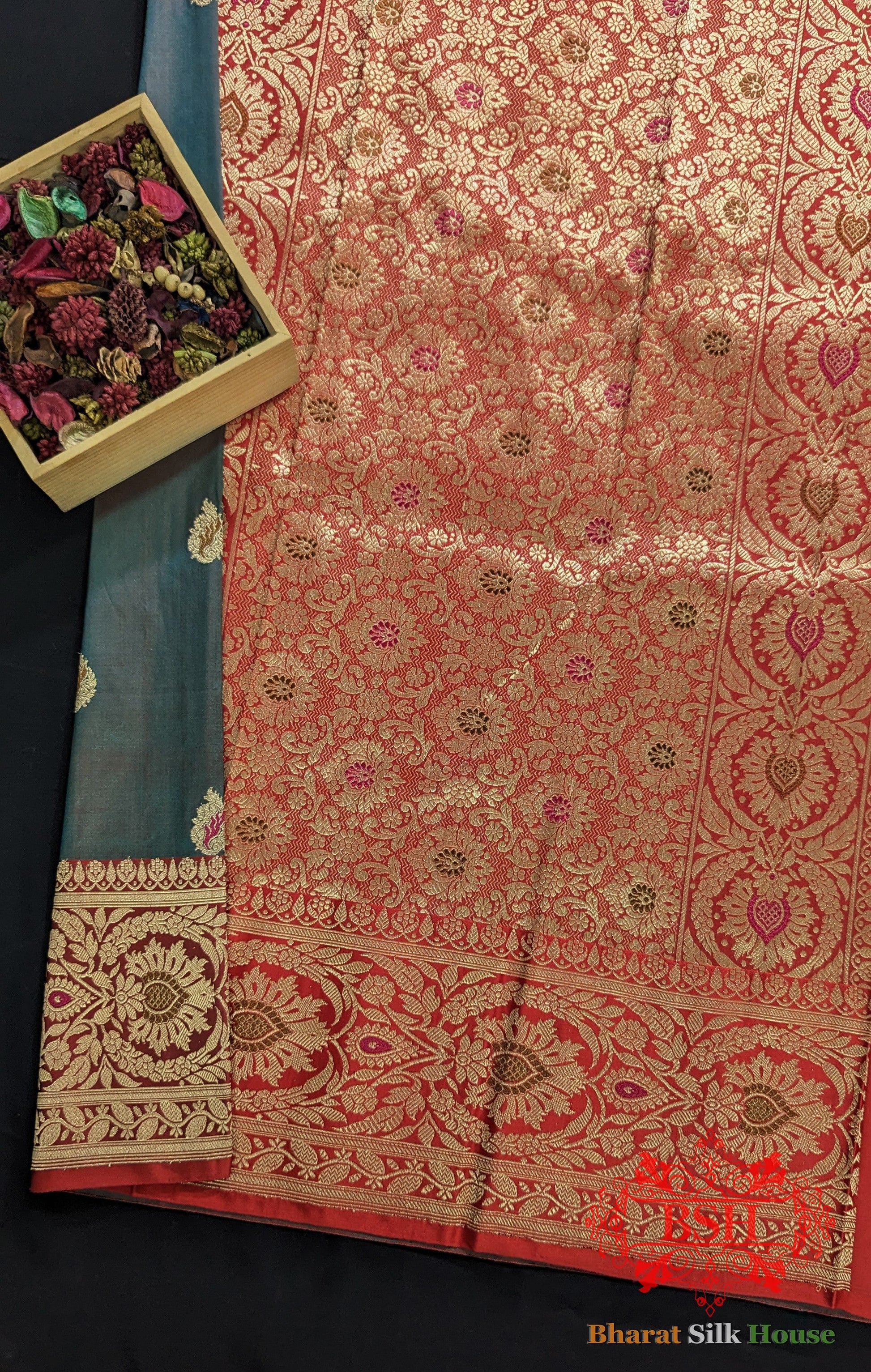 Pure Banarasi Handloom Katan Silk Meenakari Antique Zari Saree In Shades Of Cross Color - Bharat Silk House